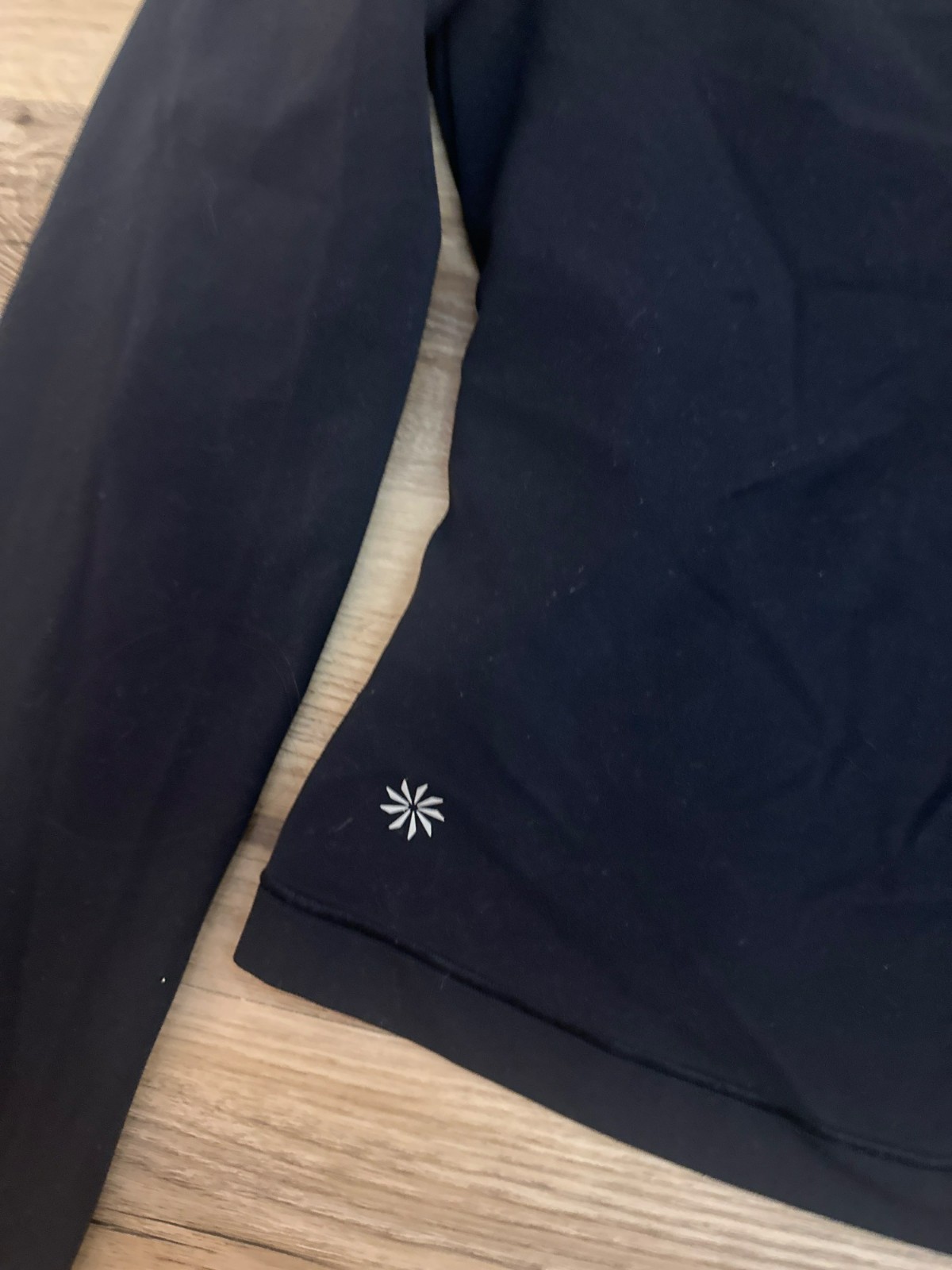 Athleta Wrap Top M Nylon & Elastane Blend Black Long Sleeve Athleisure Yoga