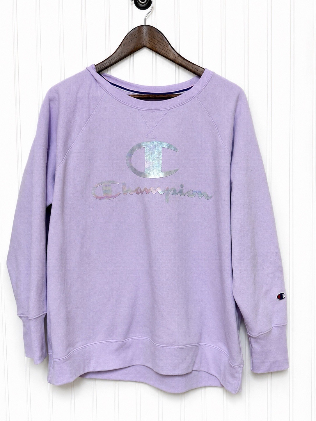 Champion Women’s Iridescent Crewneck Sweatshirt Size 1X Purple Lilac Logo
