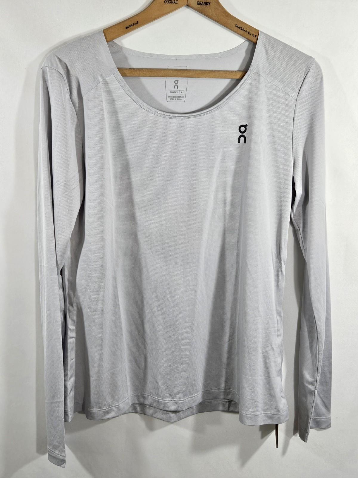 On Cloud Long-T Shirt Top Performance Running Women’s Size MEDIUM Glacier NWT