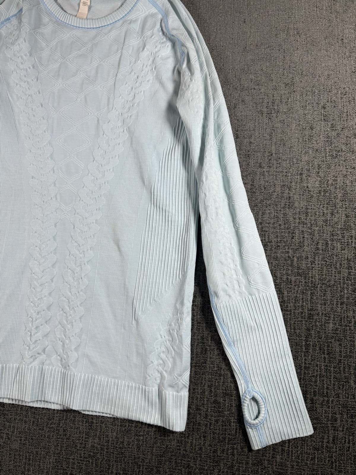 Lululemon Rest Less Heathered Caspian Blue Pastel Blue Cable Knit Size 8 (C9)