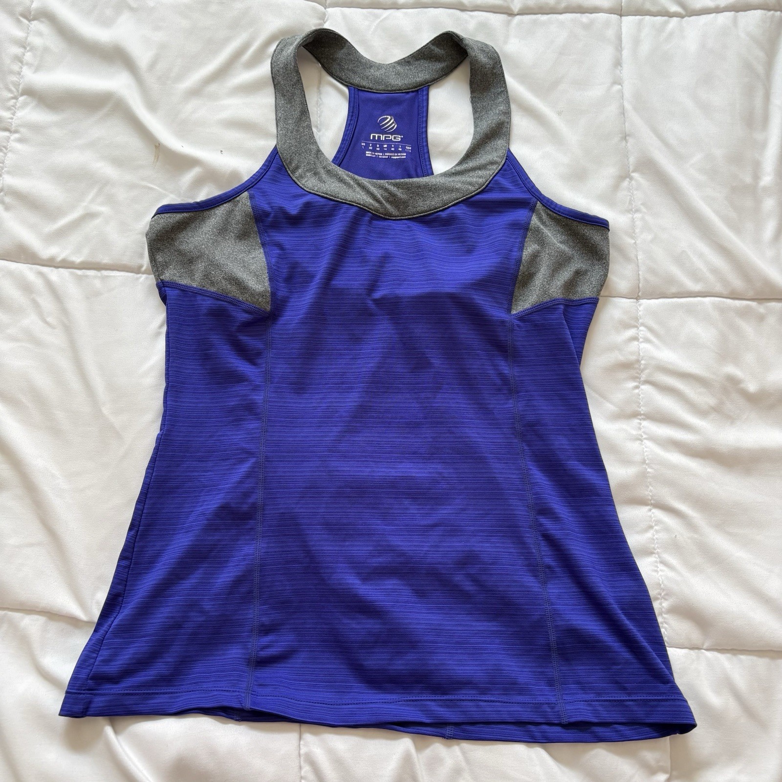 MPG Sport Tank Top Womens Large Blue Built-In Bra Stretch Activewear Yoga Gym