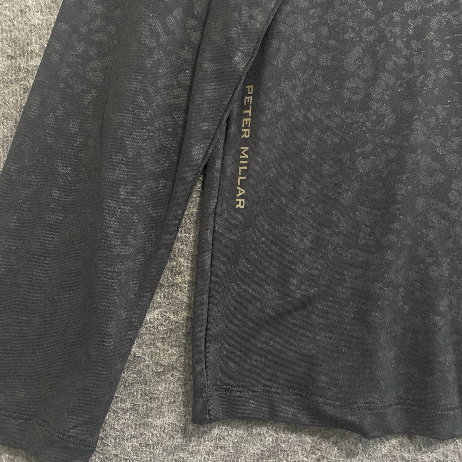 Peter Millar Performance Shirt Women L Crown Sport Embossed Tee Golf Base Layer
