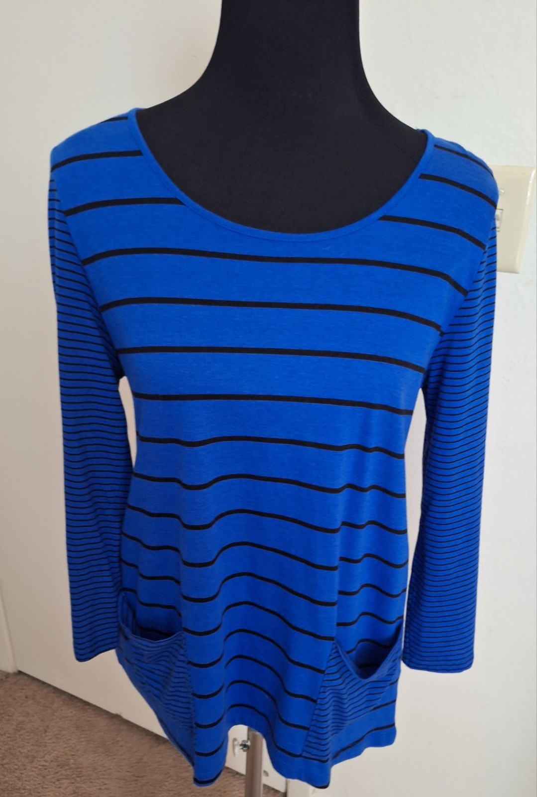 Jones New York Sport Women’s Petite Small Stripe Long Sleeve Top