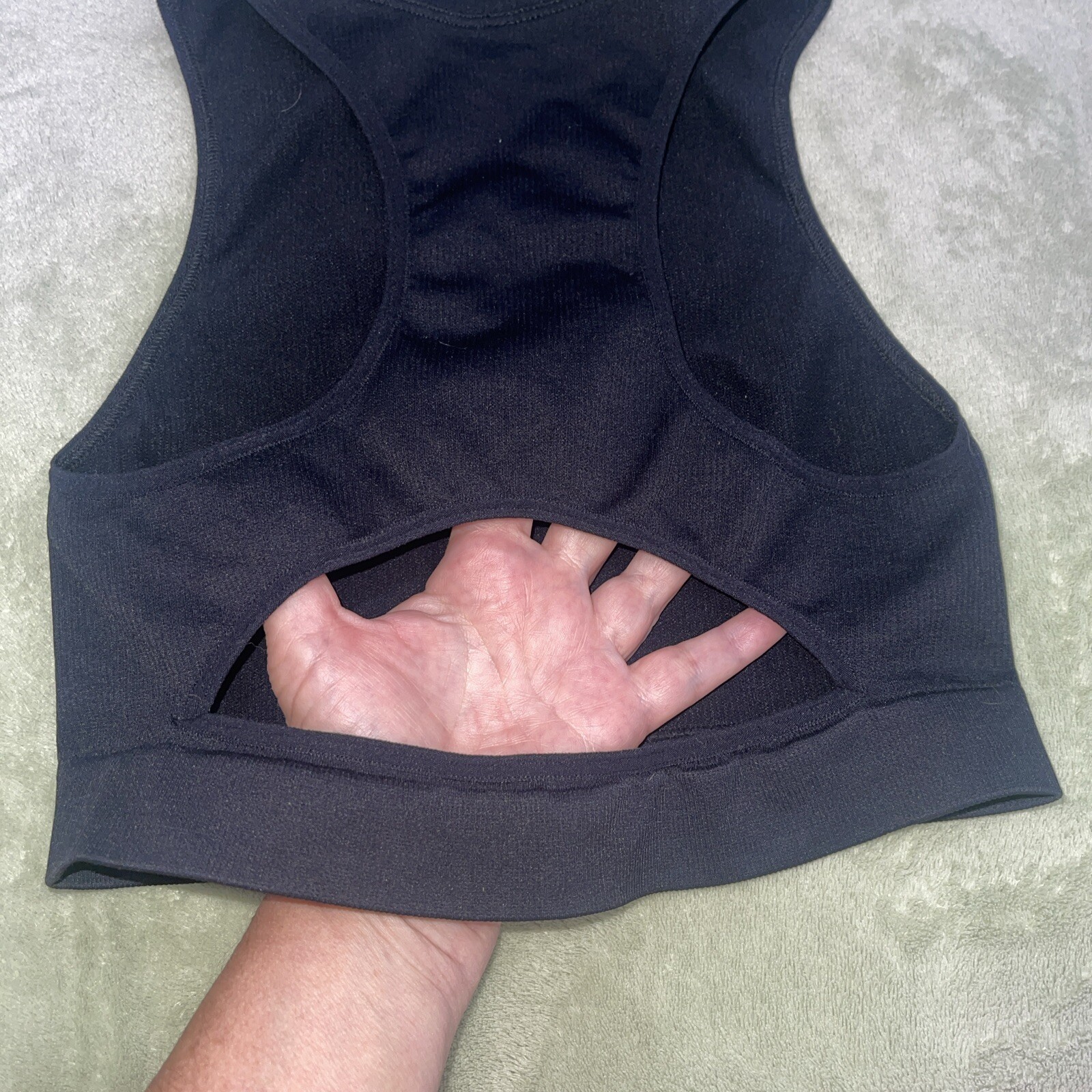 Capezio Mock Neck Sleeveless Basic Rib-Knit Crop Cutout Back Tank Tops Sz M/L