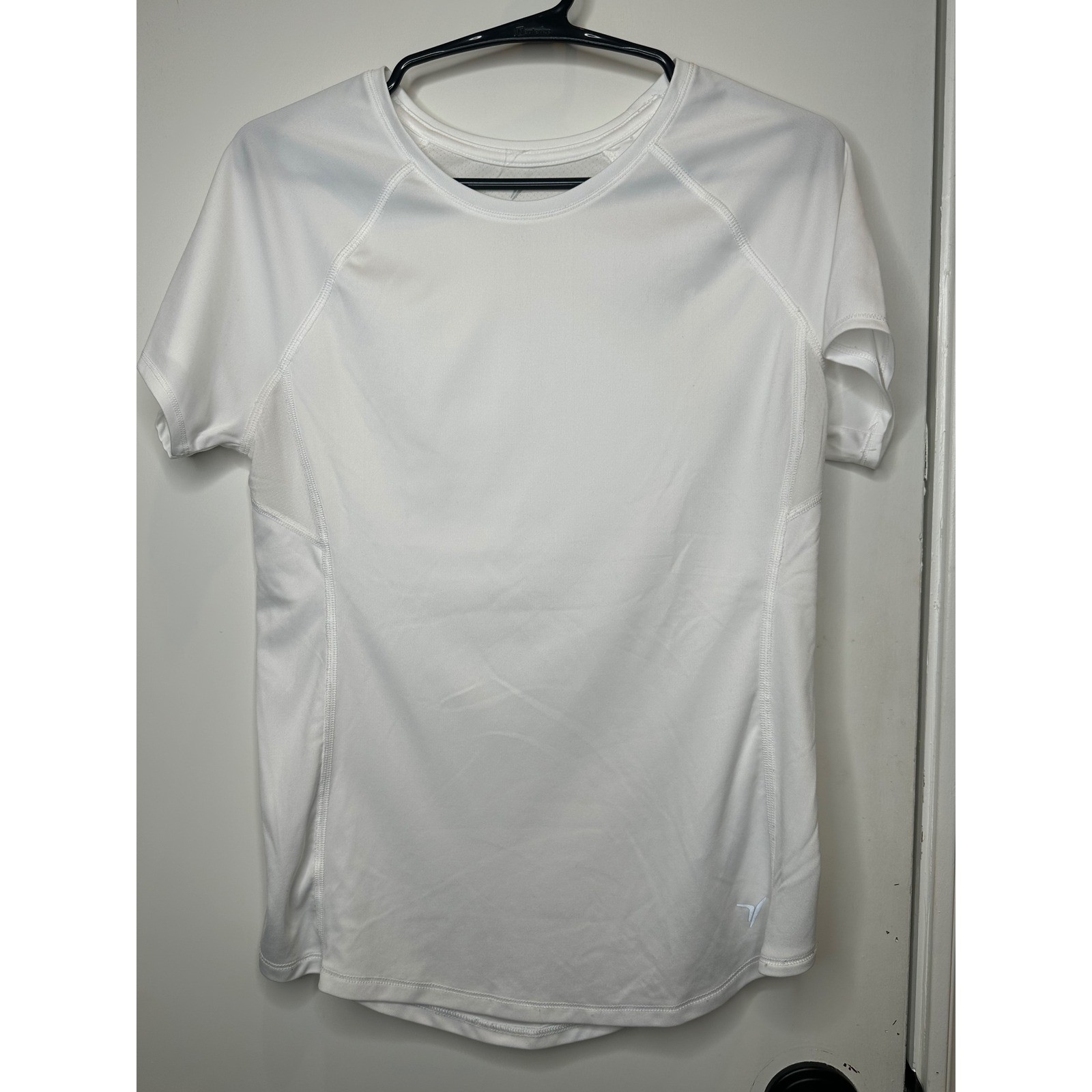 Old Navy Active Go-Dry Mesh Panel Workout T-Shirt White Small Womens Raglan