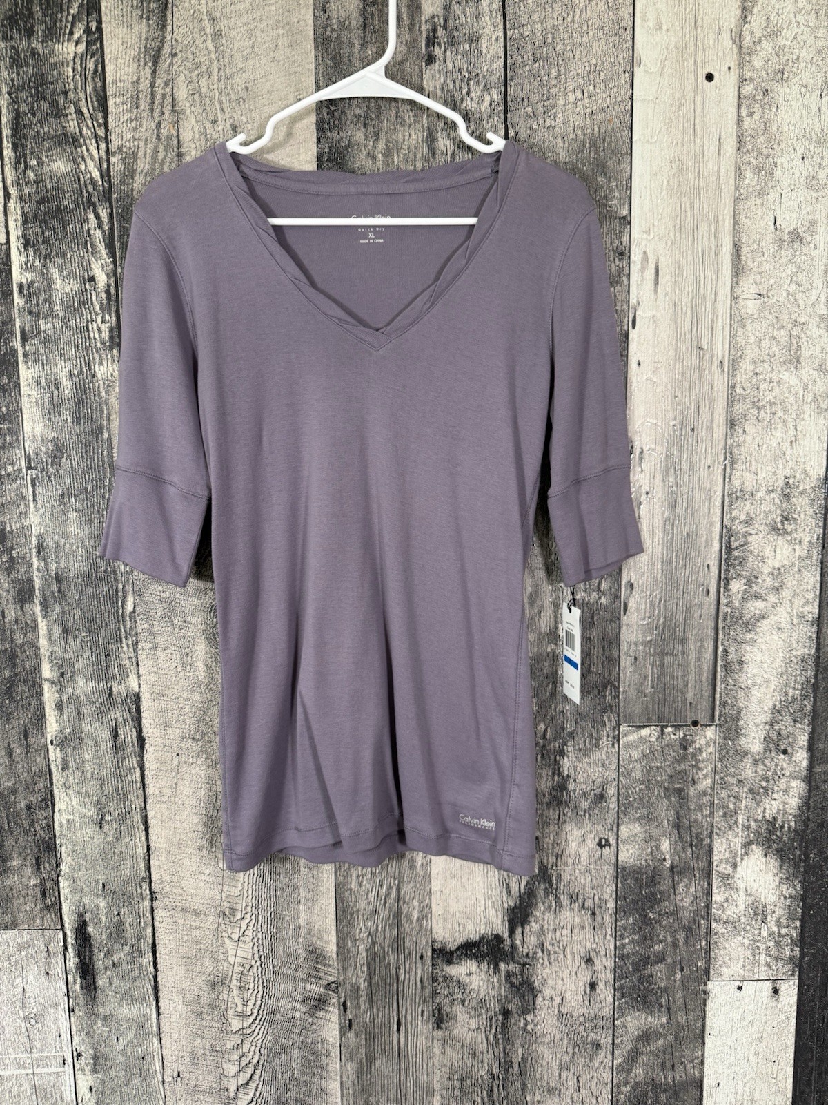 NWT Calvin Klein Performance Quick Dry Women’s V-Neck Purple T Shirt Size XL