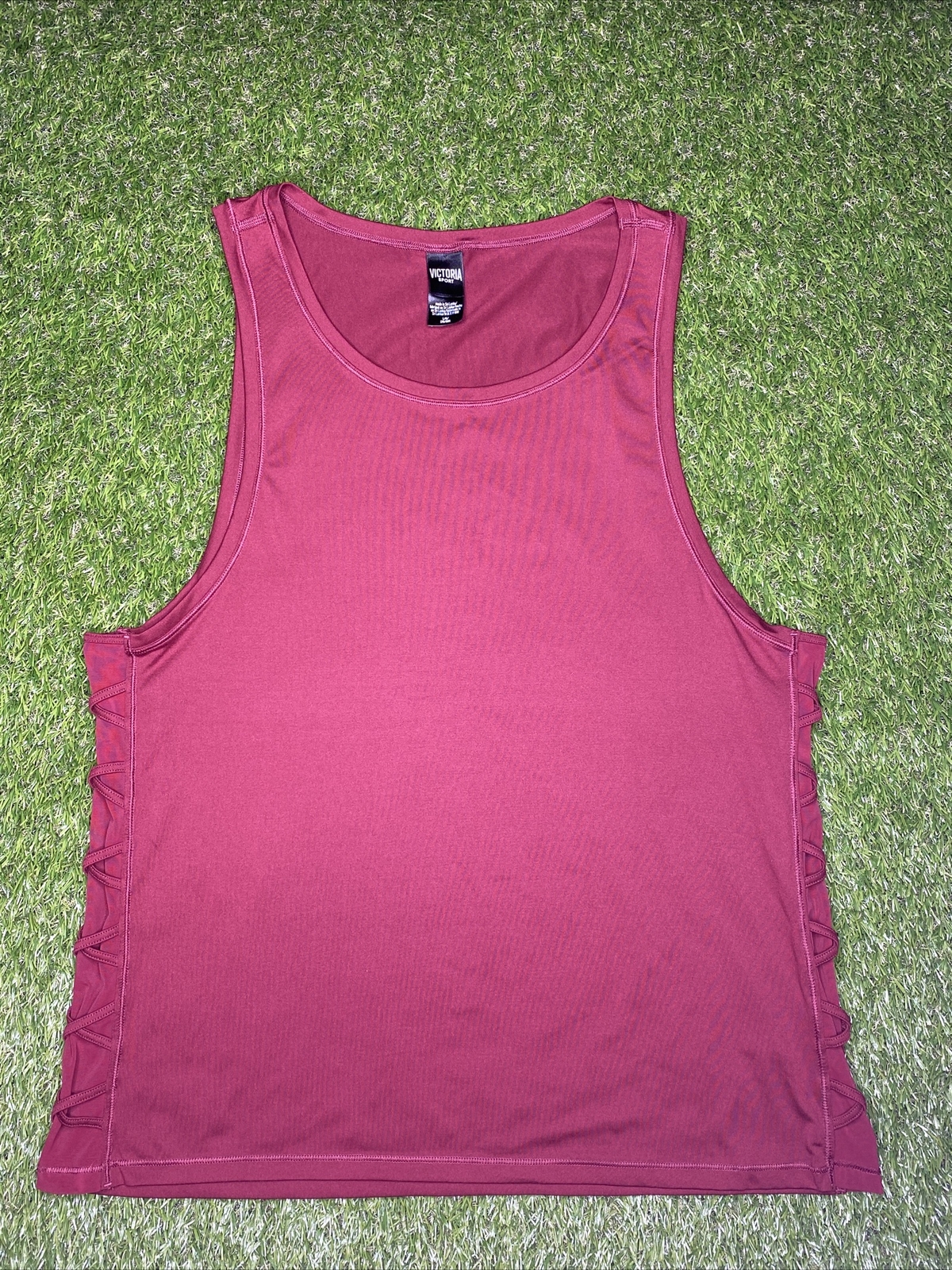Victoria Sport￼ Tank Top Size L Women’s Maroon Secret VSS