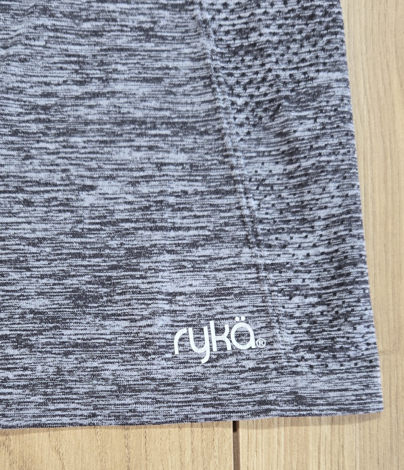 Ryka Seemless Reversible Racerback Activewear Tank Top Womens Sz Medium, Stretch
