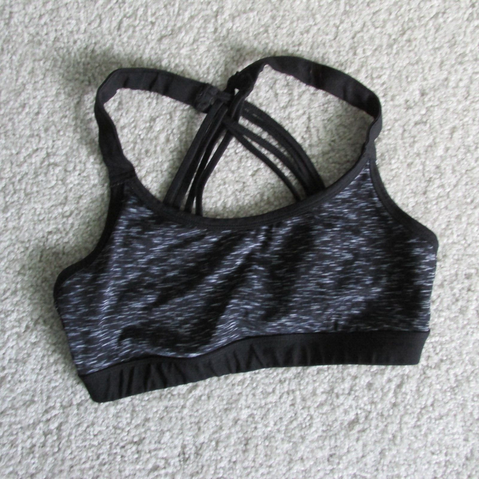 Athletic Active Women’s Mixed Lot 7 pc RBX Fila 90 Degree Athletic Gap Sz Small