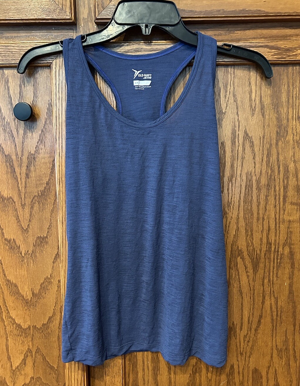 Old Navy Active Women’s Solid Blue Lightweight Semi-Fitted Racerback Tank Top S