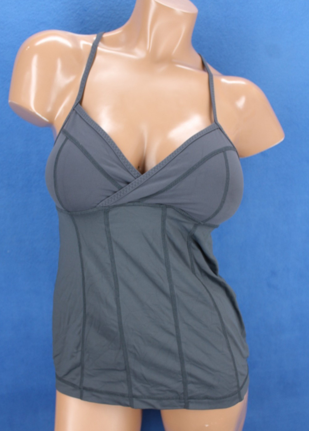 Lululemon Cross Bust Wireless Unlined Sport Built in Bra Top Size 6 #H9049
