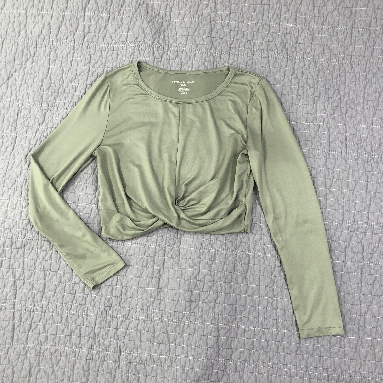 Harmony & Balance Shirt Women Medium Green Long Sleeve Twist Front Crop Yoga