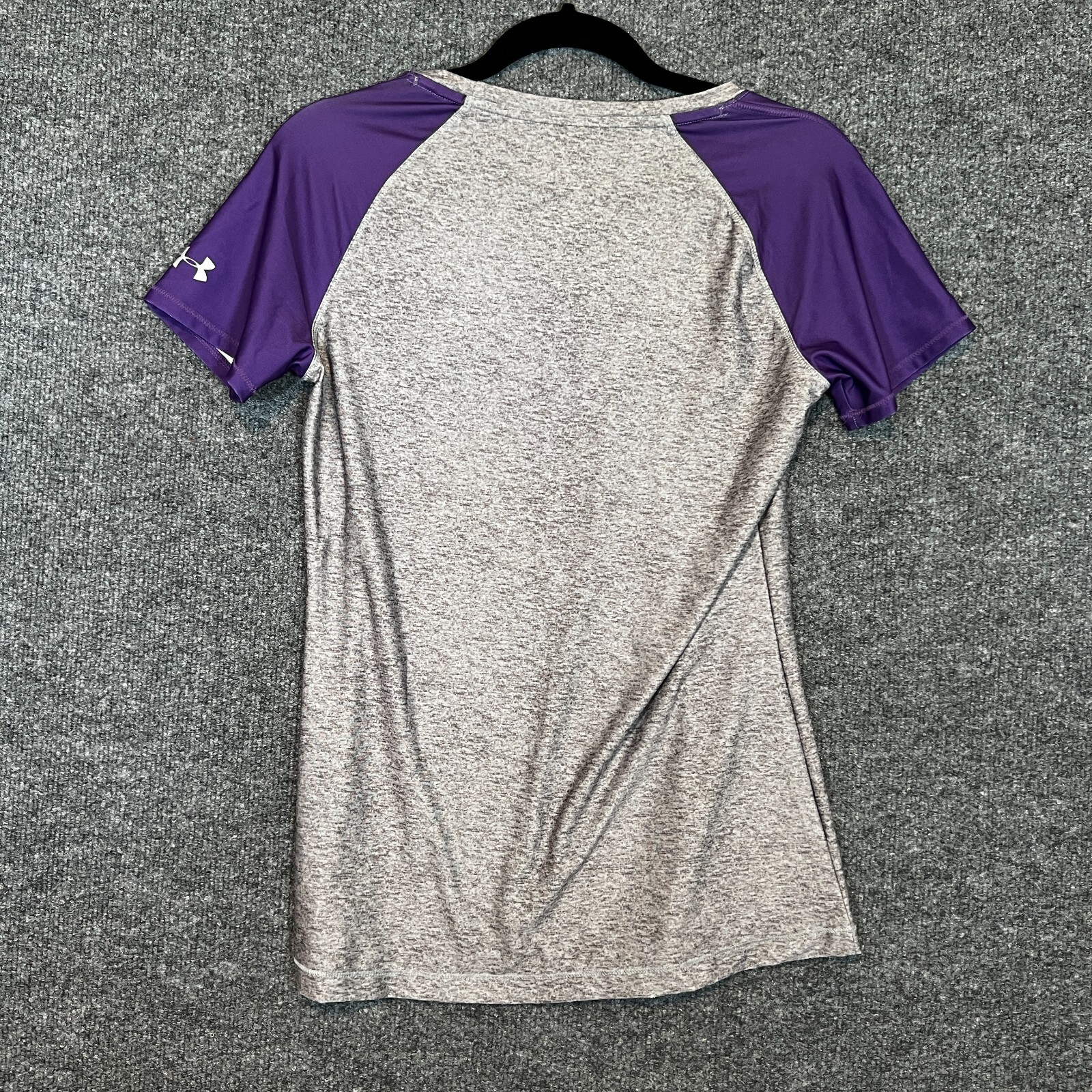 Under Armour Shirt Womens Medium Gray Superman Superwoman Compression Fitted NEW