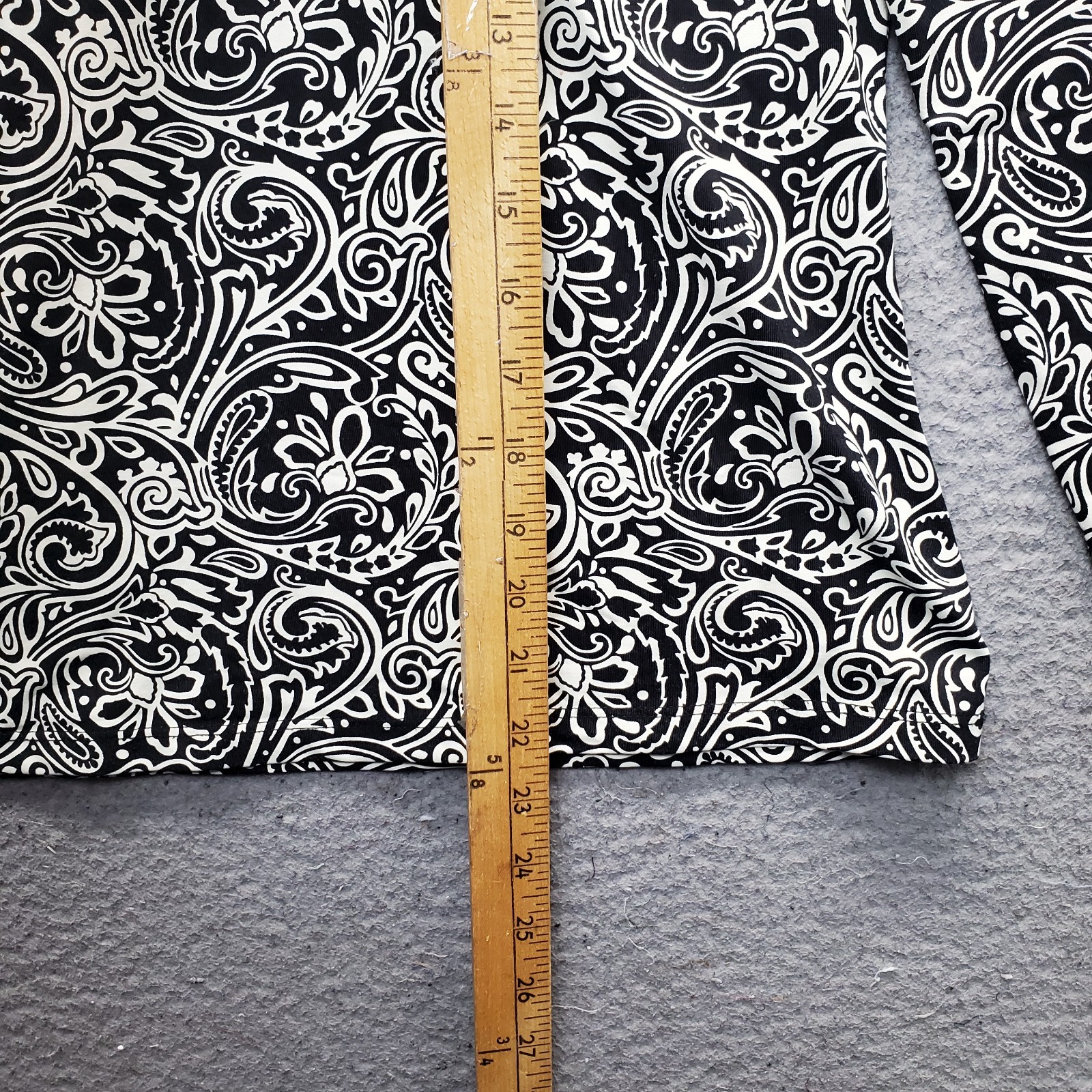 J. McLaughlin 1/4 Zip Pullover Womens Small Multi Paisley Print Mock Neck EUC
