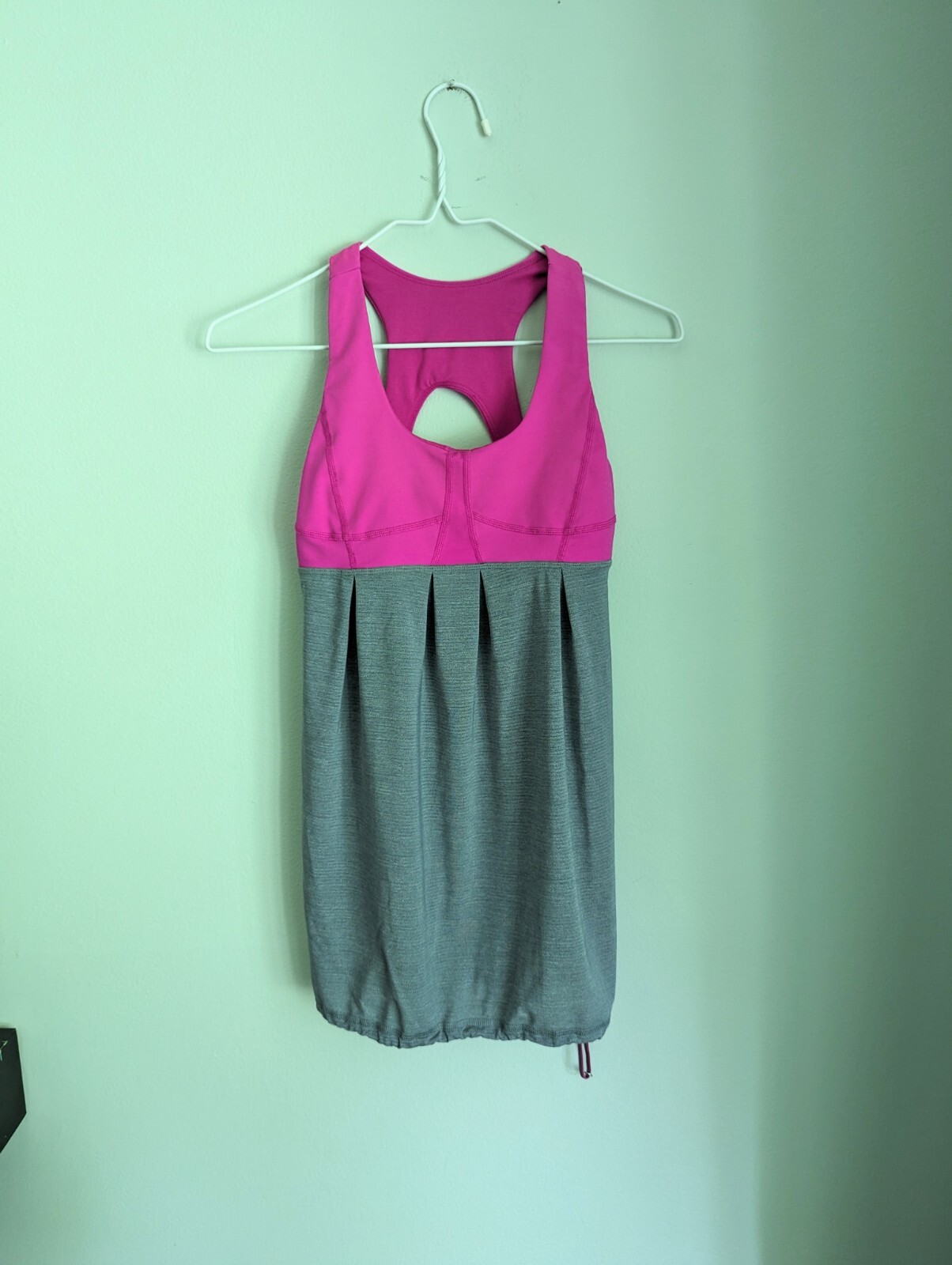 Lululemon Run Your Heart Out Size 4 Tank Paris Pink Heathered Blurred Grey 100