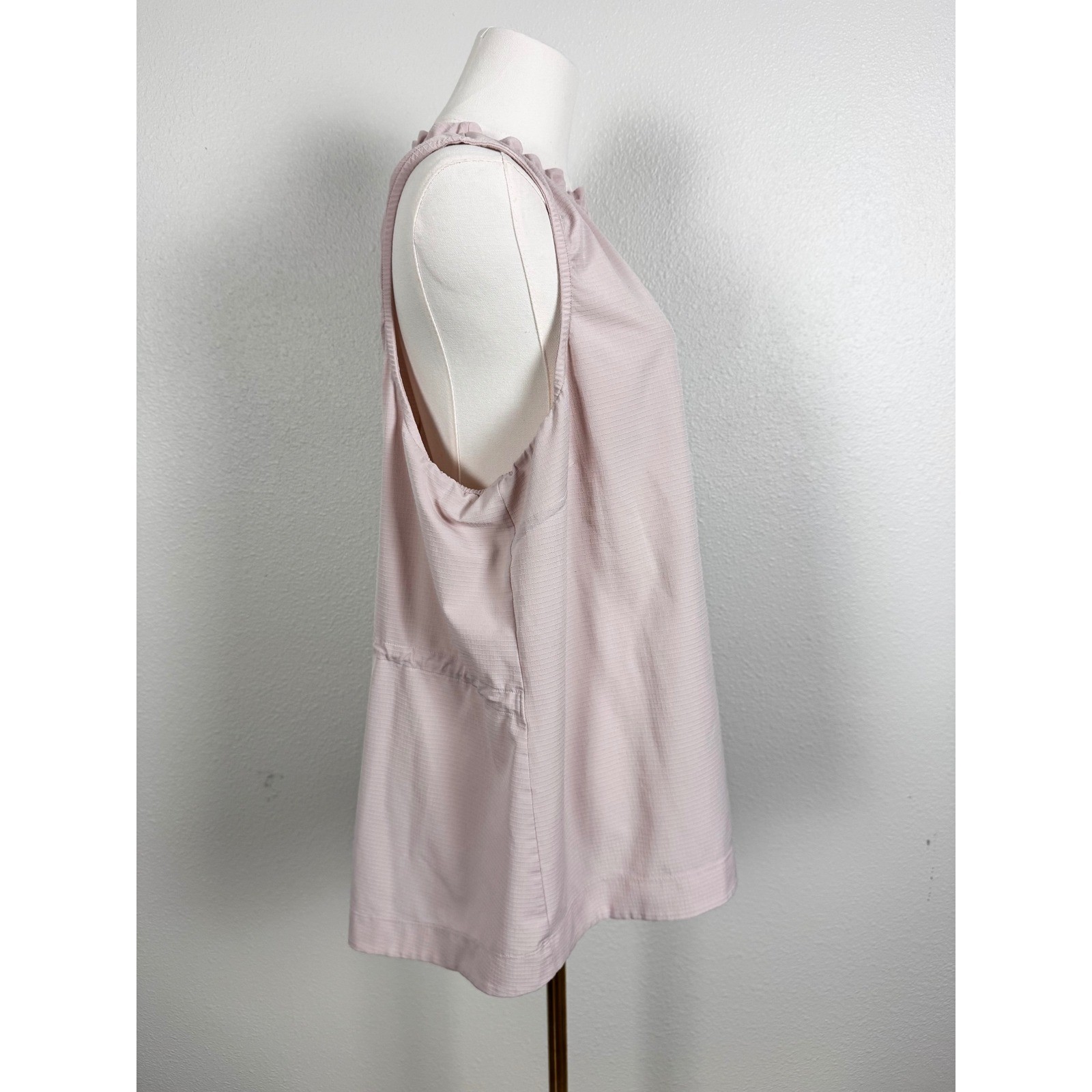 Athleta Rincon Ripstop Shell Top XL Pink Mauve Sleeveless High Neck