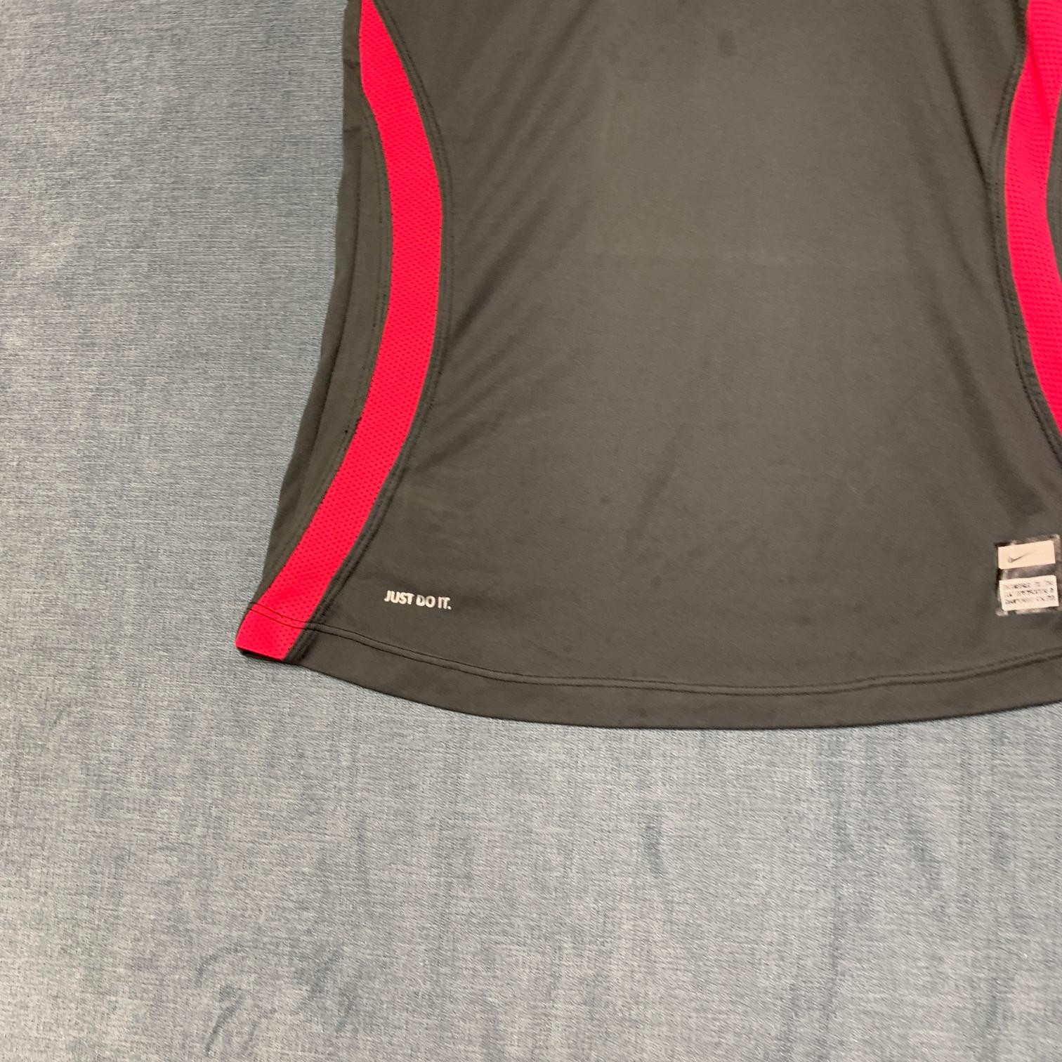 Nike Just Do It Powerback Top Womens Small Black Red Logo Mesh Lined Racer Back