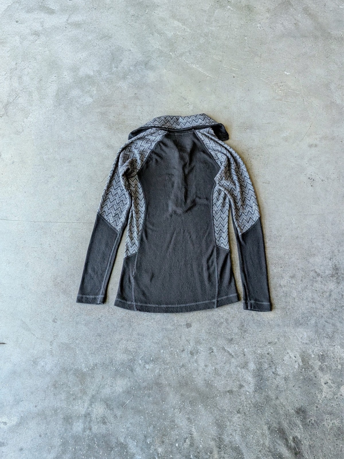 Smartwool Merino Wool Half Zip Black Gray Patterned Long Sleeve Top small