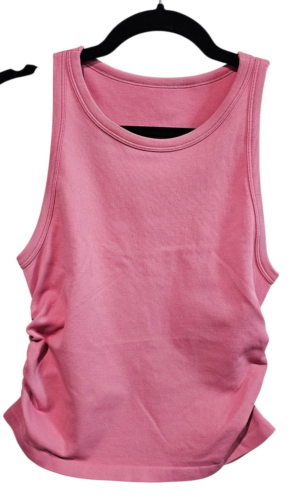 OQQ Top Women Size Medium Pink Sleeveless Crew Neck Crop Active-wear