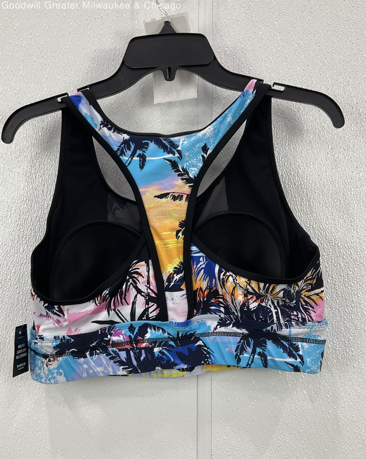NWT Torrid Wire-Free Lightly Lined Full Coverage Sports Bra Size 1