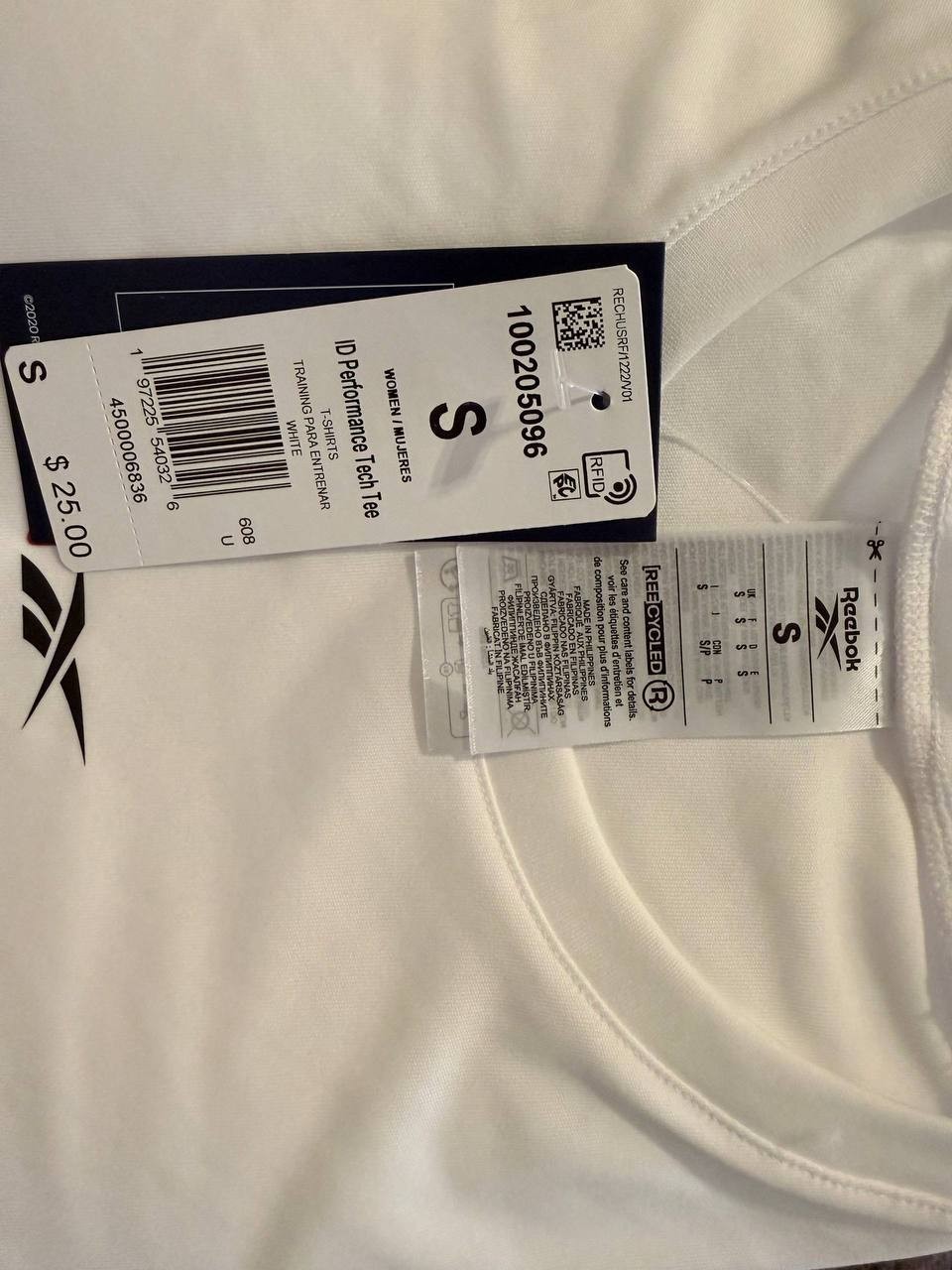 Reebok ID Train Tech Tee White Size S NWT Moisture Wicking Athletic Top