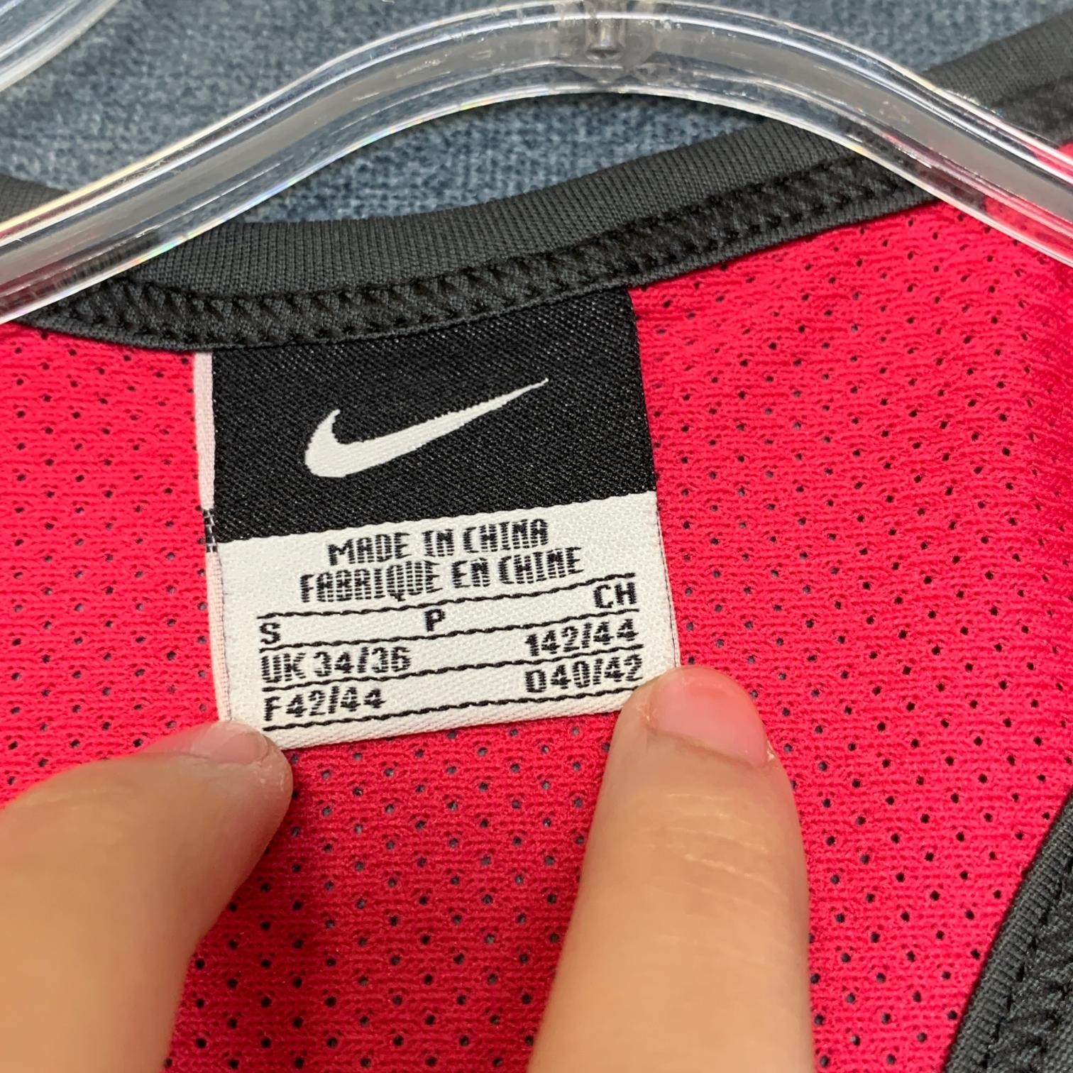 Nike Just Do It Powerback Top Womens Small Black Red Logo Mesh Lined Racer Back