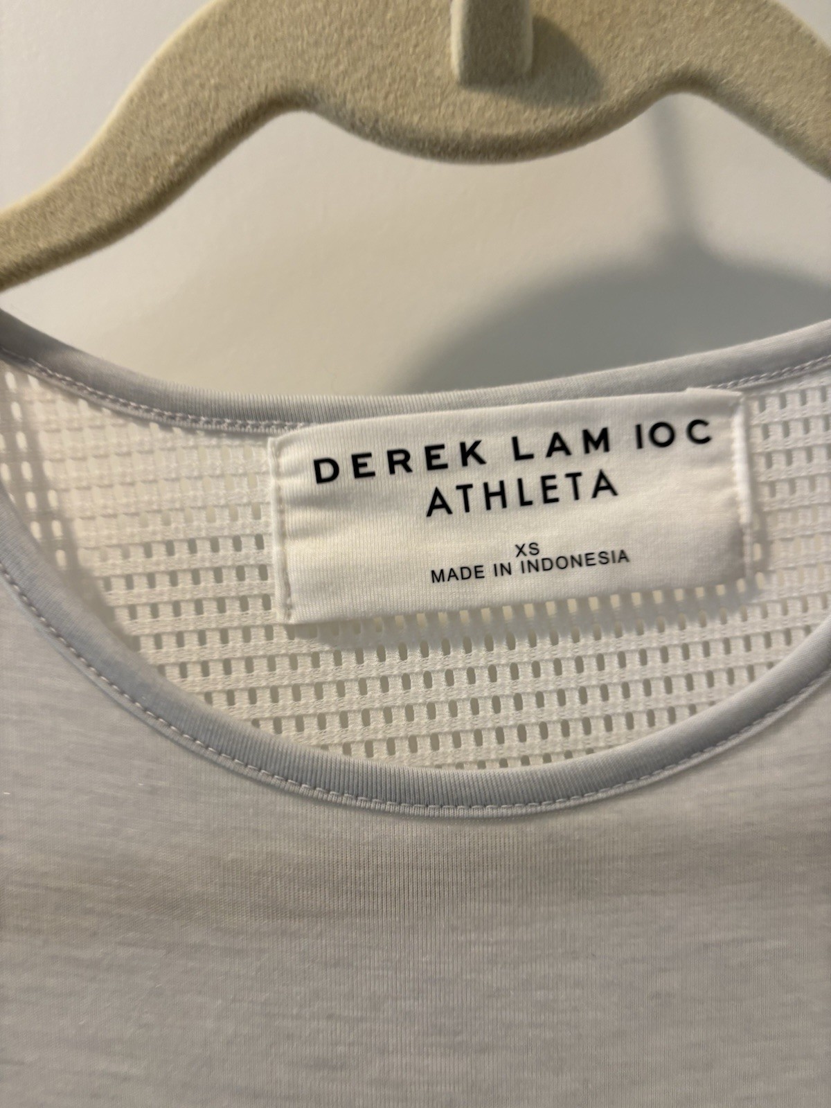 Athleta X Derek Lam Gray & White Mesh Long Sleeve Activewear Top Women’s Sz XS