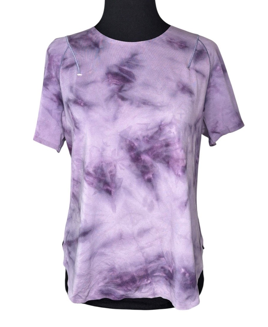 Lululemon Lightweight Run Kit Short Sleeve Sz 8 Medium M Purple Tie Dye Top