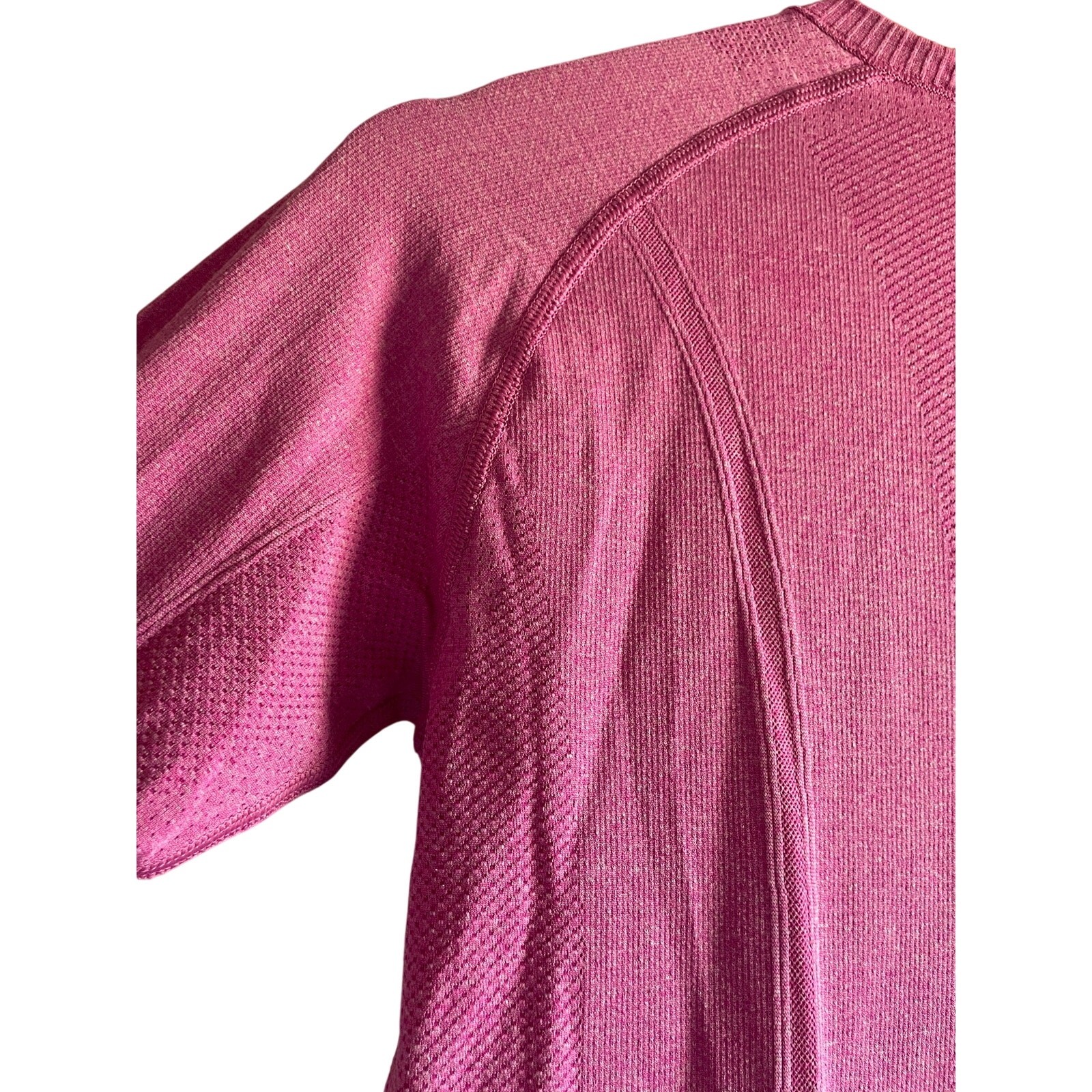 LULULEMON Heathered Raspberry Swiftly Tech Long Sleeve Crew Top Athleisure $78