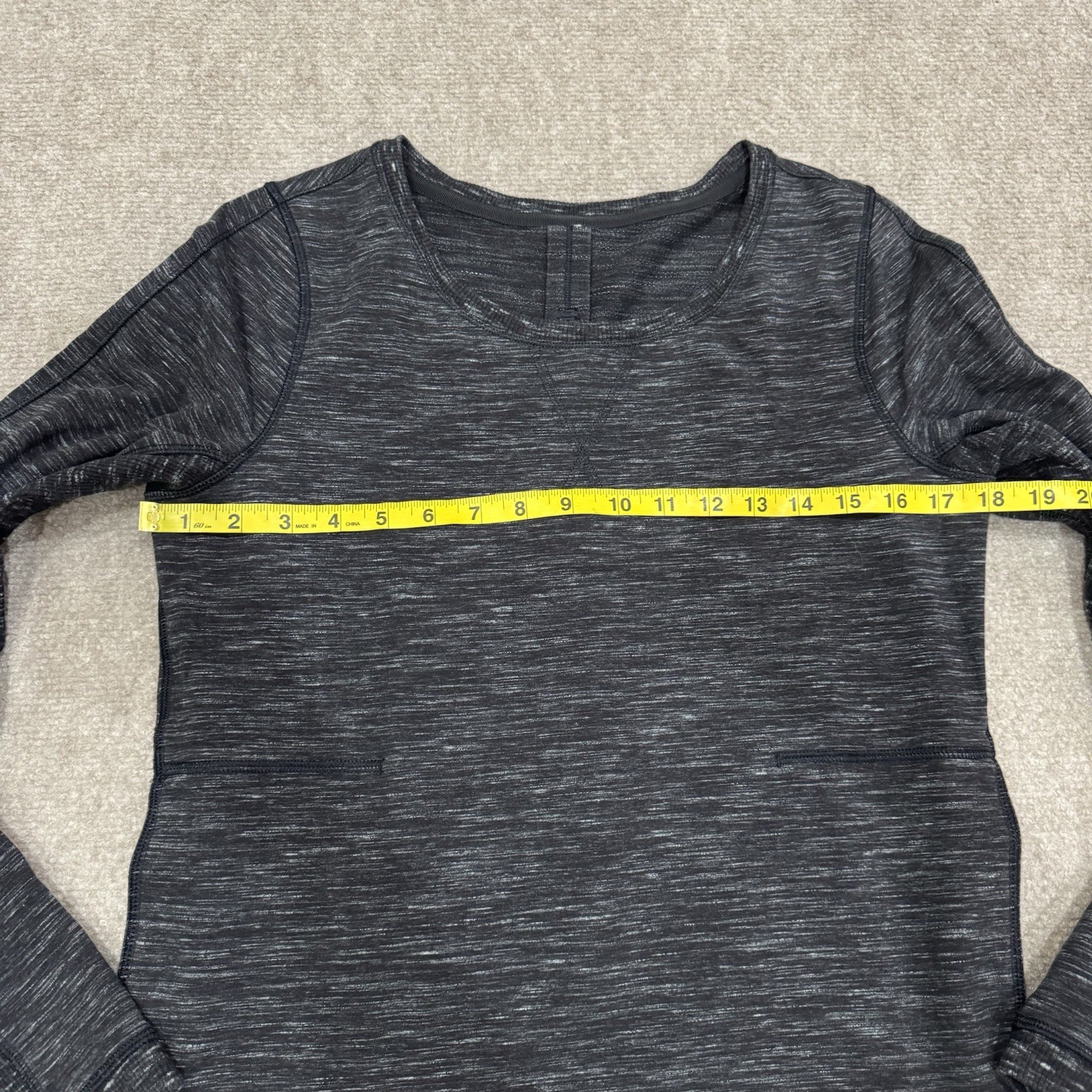 Lululemon Women’s Size 6 Heathered Marled Black Exhalation Pullover
