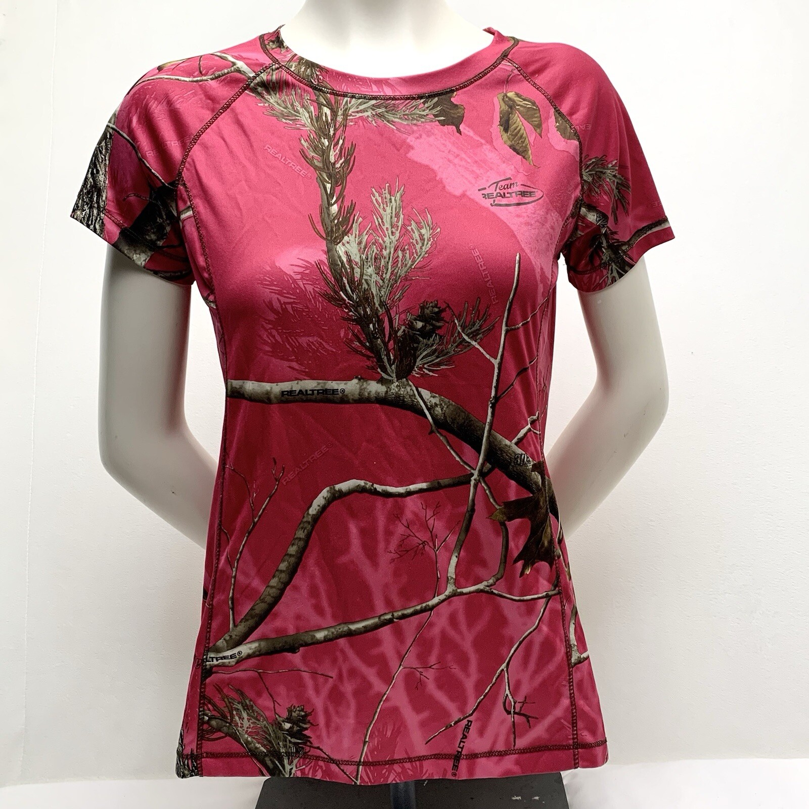 Womens RealTree Pink Camouflage T-Shirt Top Medium Dri More Tech Camo