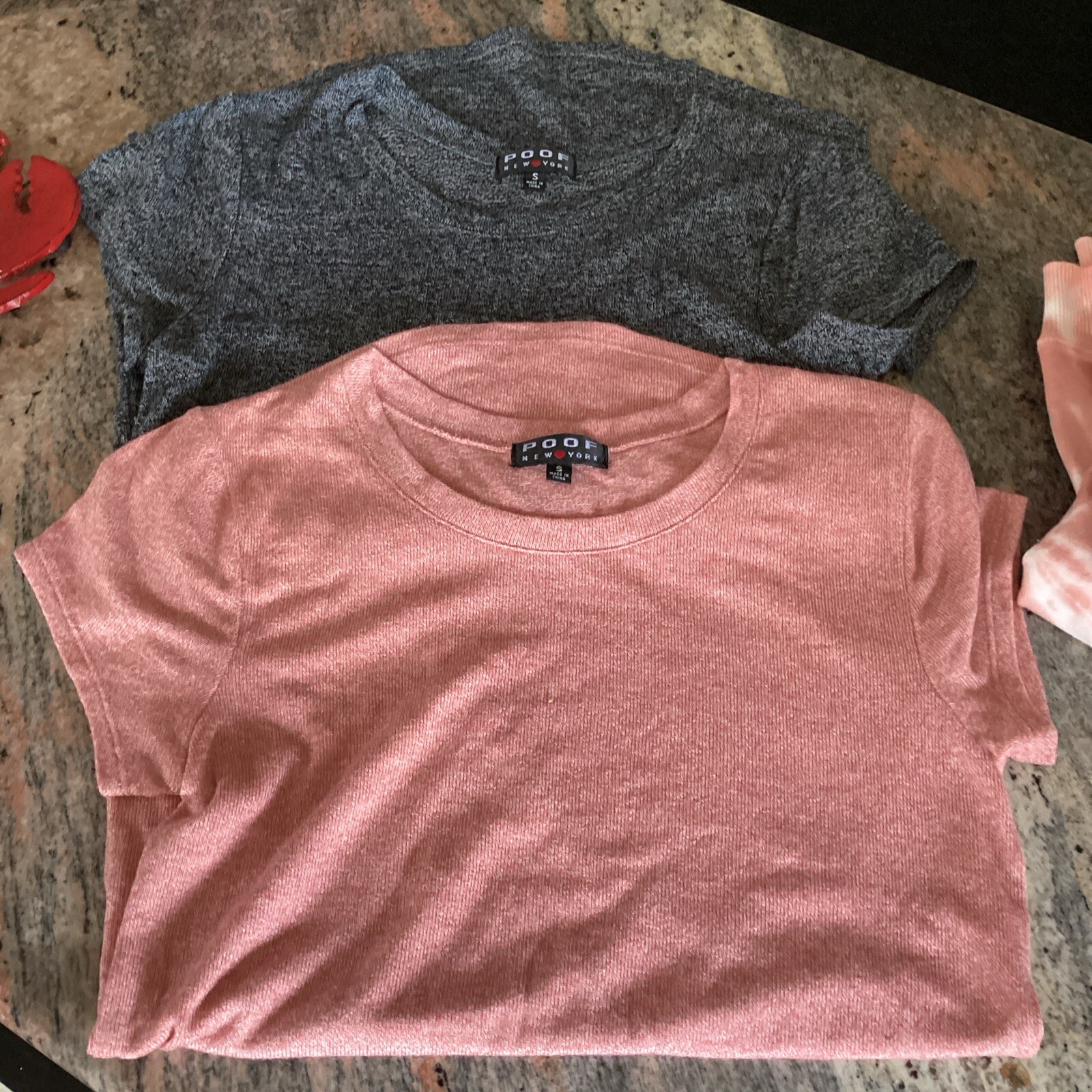 Set Of 2 Black Pink Heather Poof New York Stretch Super Soft Crew Neck Top SMALL