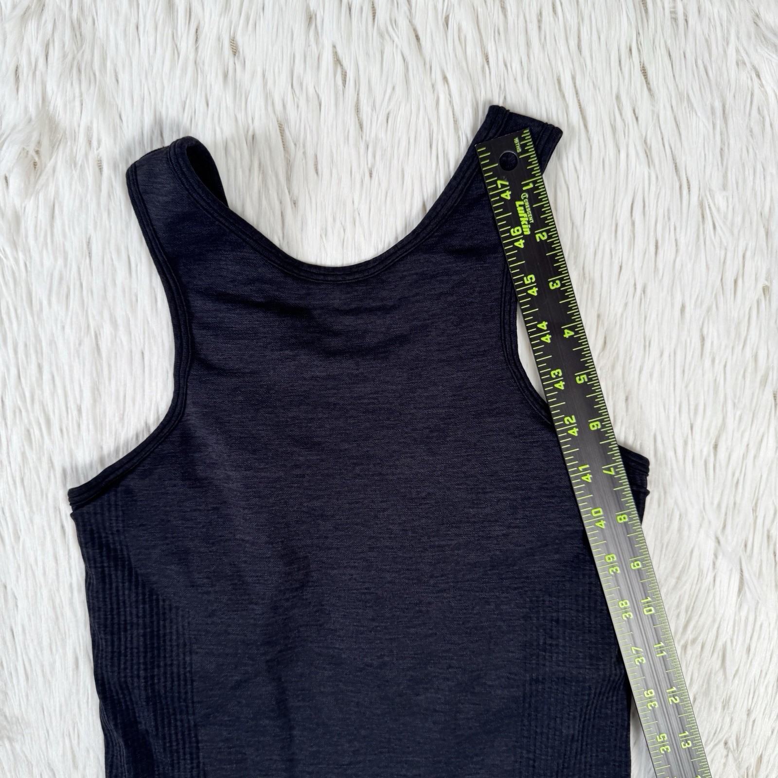 Lululemon Black Wide Strap Compression Performance Tank Top Women’s Size **6
