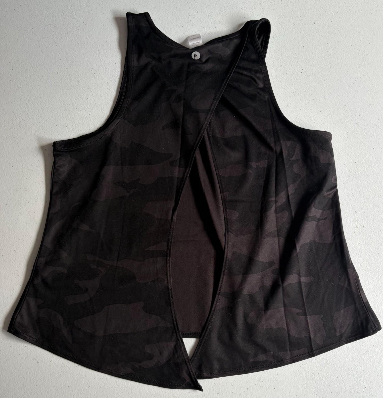 90 degree by reflex tank top cropped with tie back black camo womens small