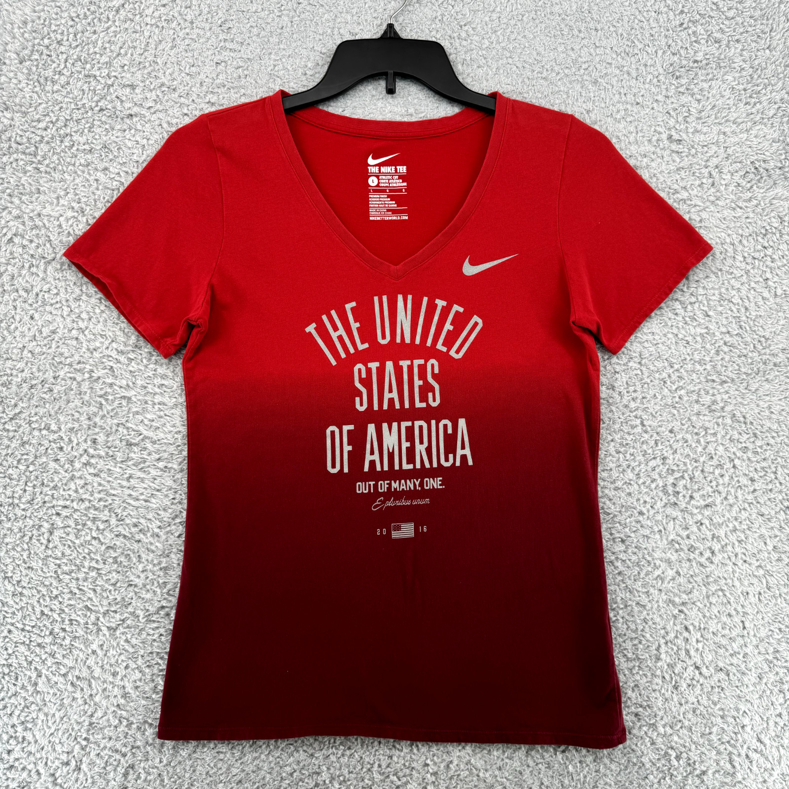 Nike Women’s L Red Ombre US Olympic Team V-Neck Athletic Cut T-Shirt