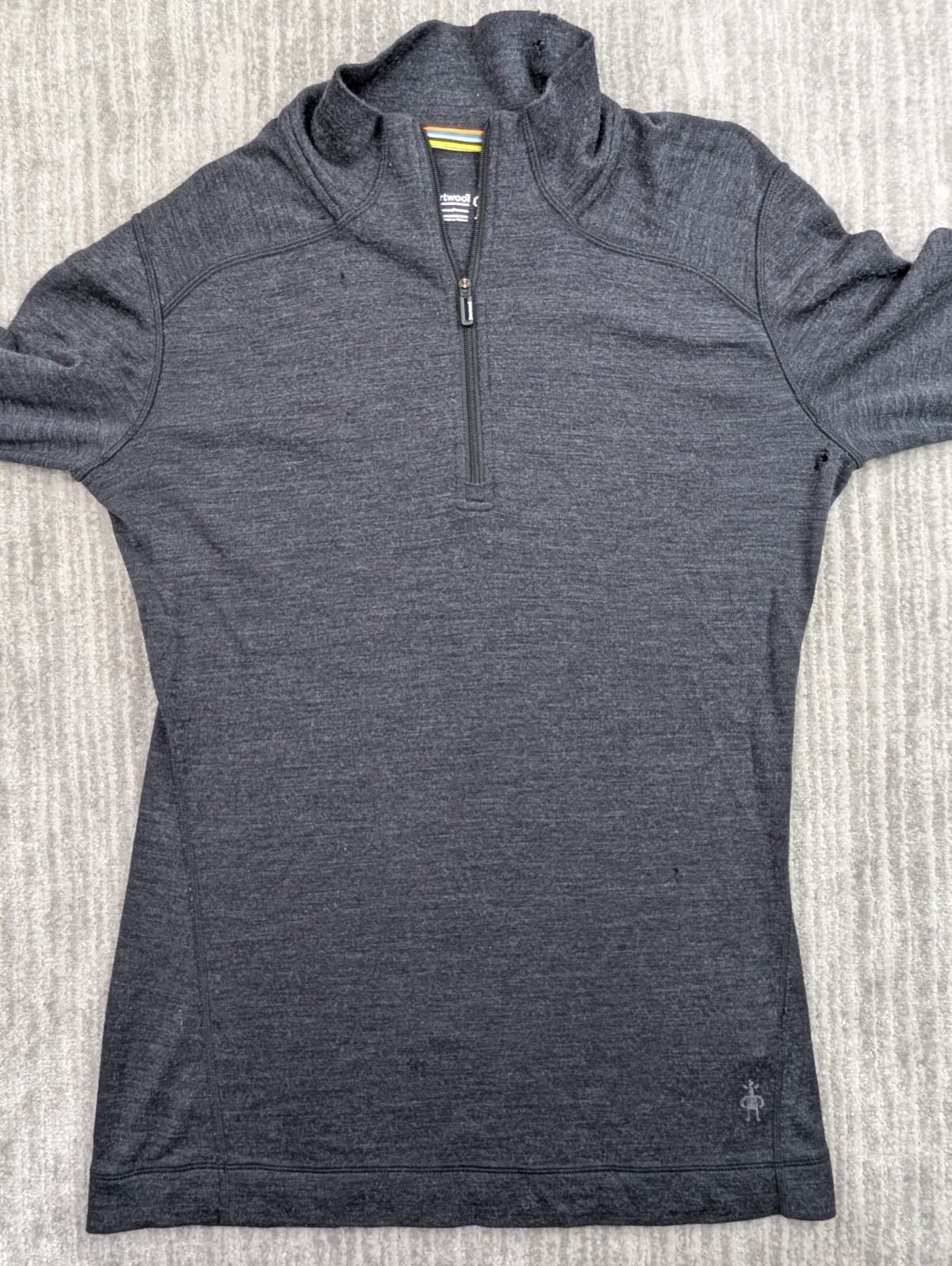 Smartwool Base Layer Top Women’s Medium 100% Merino Wool Gray 1/4 Zip HOLES