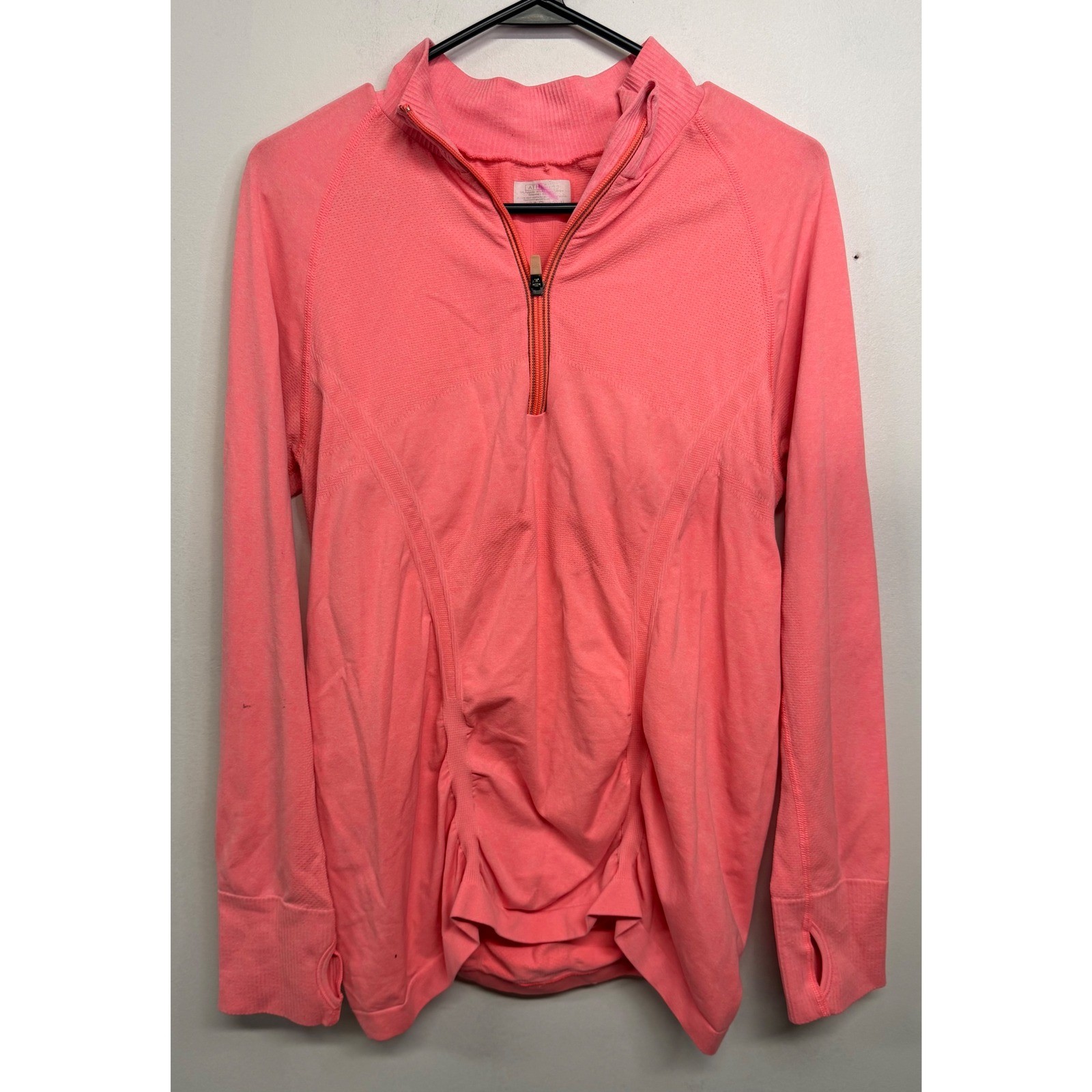 Athleta Momentum Quarter Zip Pullover Coral Pink XL Ruched Back Thumbholes