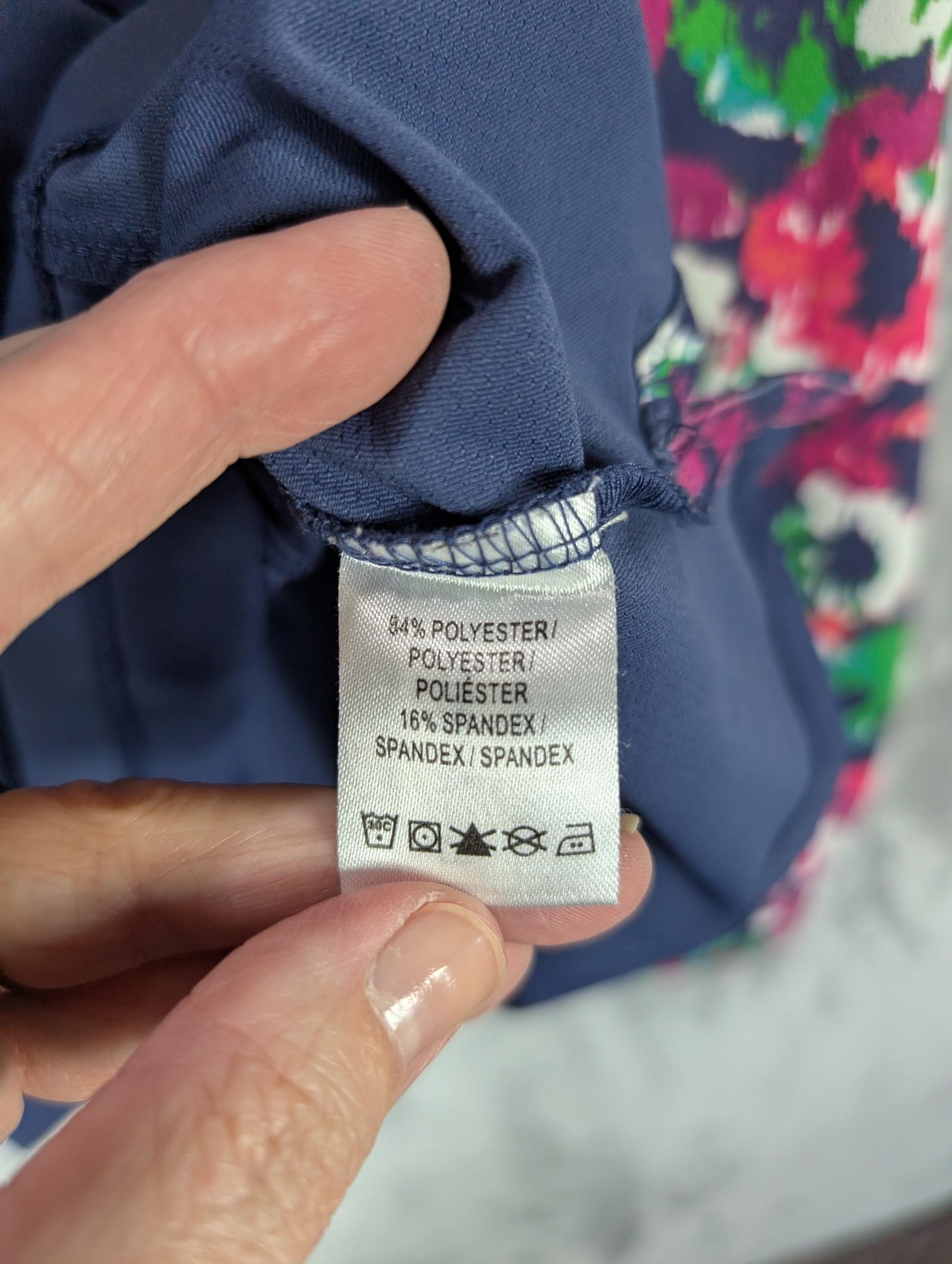 Fairway & Greene Pullover Womens Medium Floral Stretch Golf Long Sleeve Top