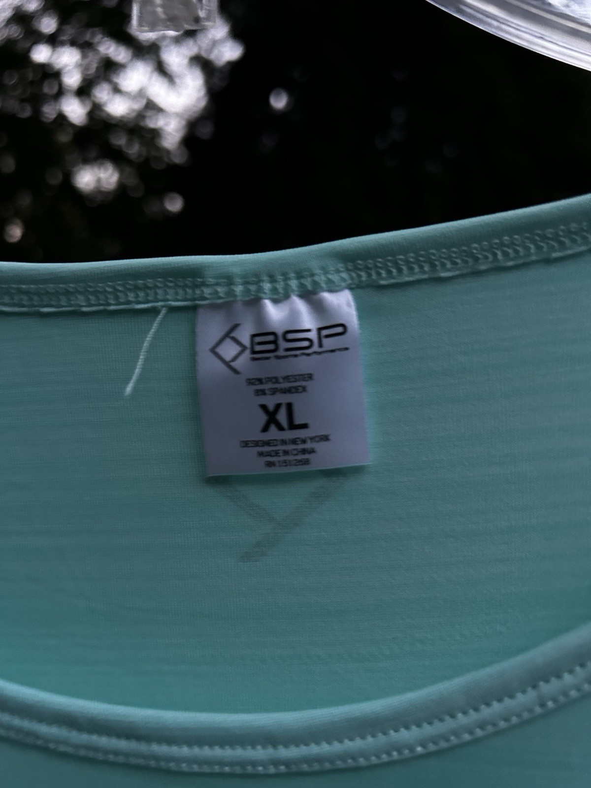 **2 piece Bundle**Xl Active Tops Bundle Women’s Bsp/laundry (see Pictures)