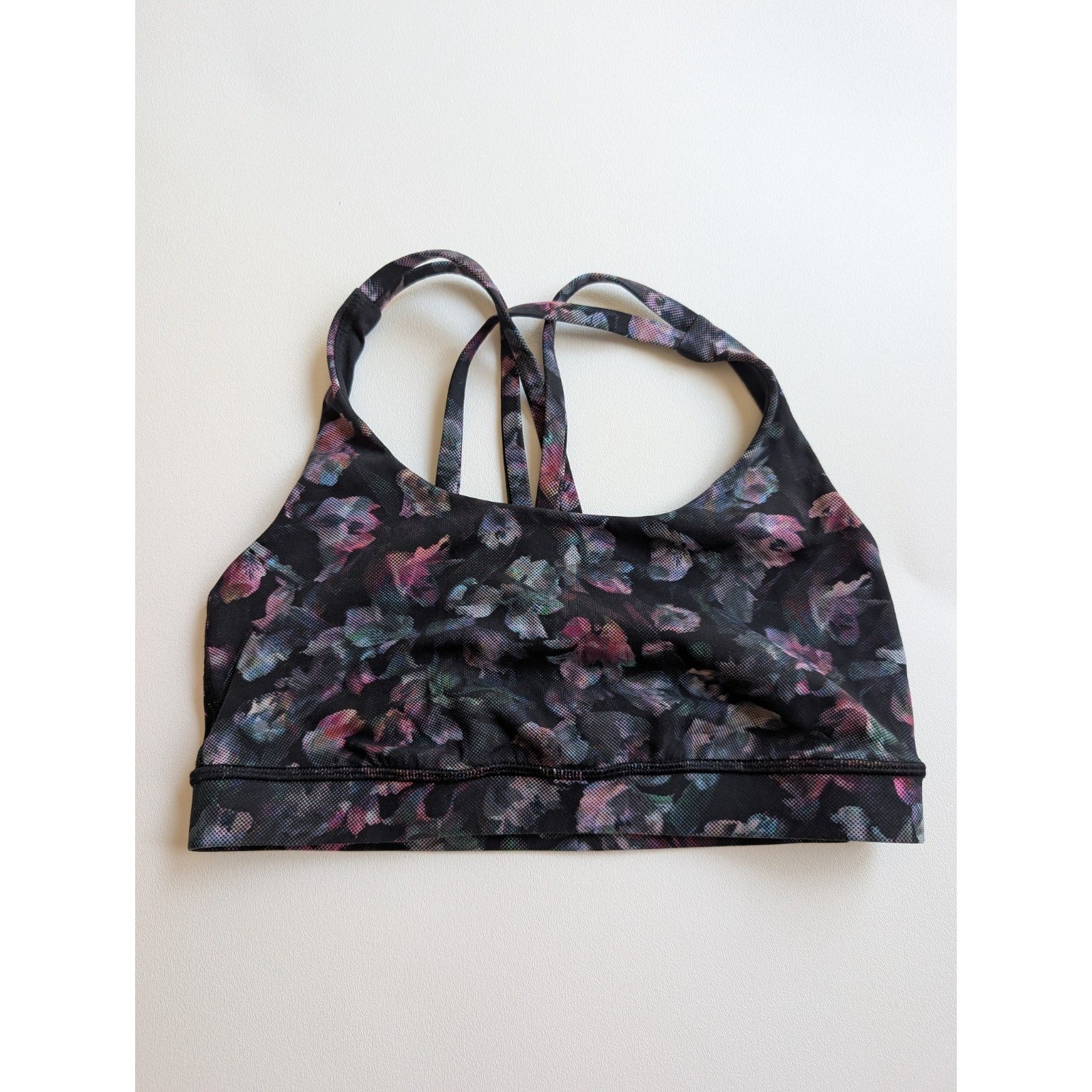 Lululemon ENERGY BRA Size 6 LW2AYSS Black Floral Print No Pads Included