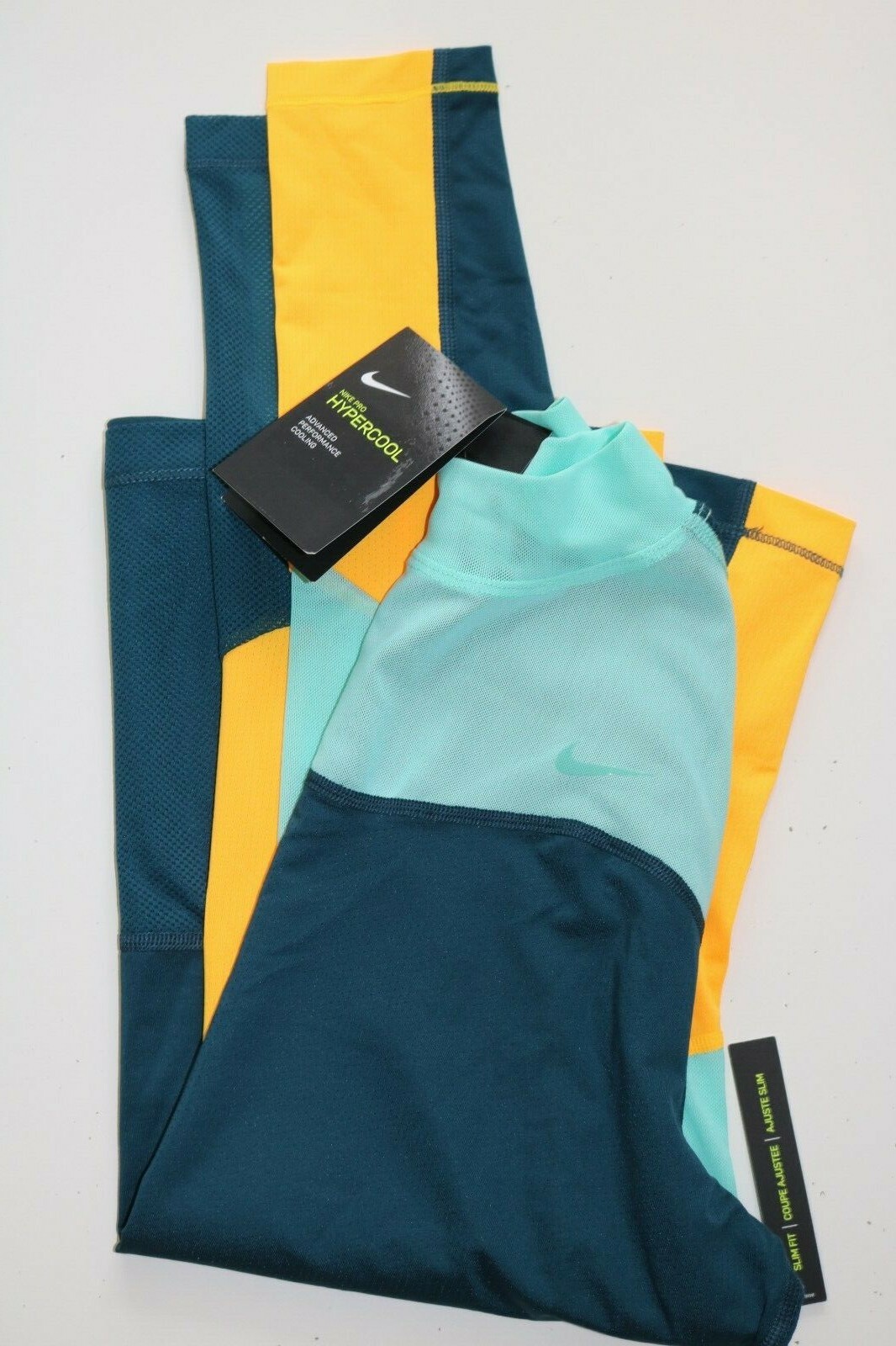 NIKE PRO HYPERCOOL TRAINING MESH SLIM FIT LONG SLEEVE TOP AR6699-304 WOMEN S