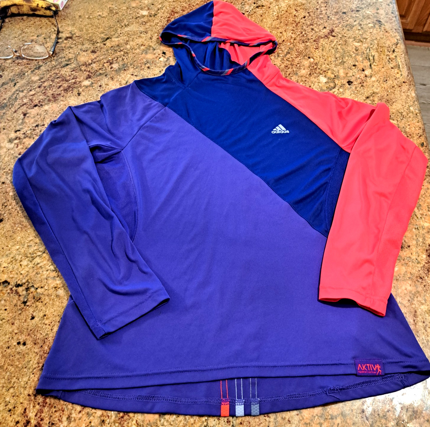 Adidas Color Block Thin Running Hoodie Women’s M Aktiv Against Cancer 2013