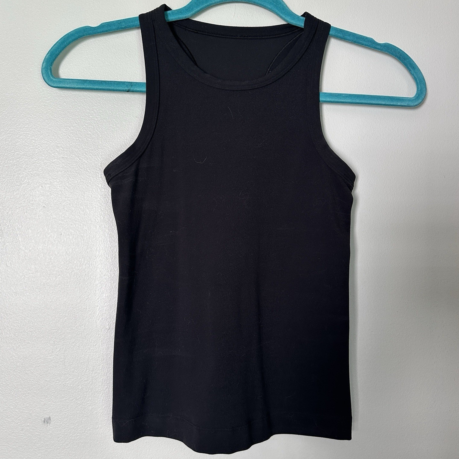 lululemon athletica Black Racerback Scoop Neck Stretch Tank Women’s 6
