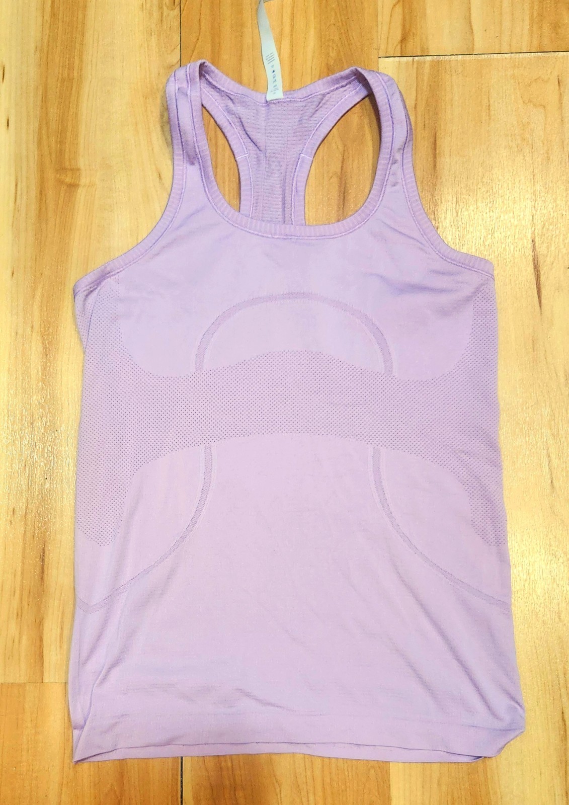 Lululemon Seamless Racerback Tank Top Lavender Purple Yoga Gym Size 8