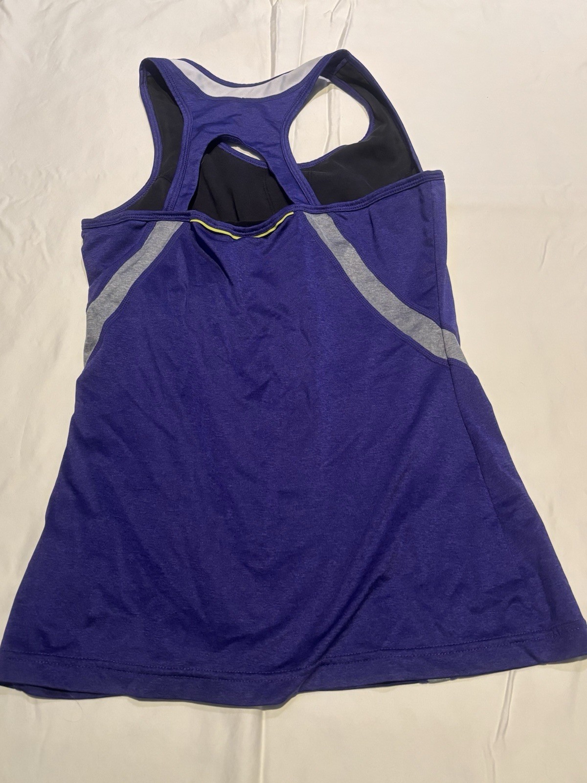 Women’s Purple Mpg Athletic Tank Top Size Medium With Built In Bra