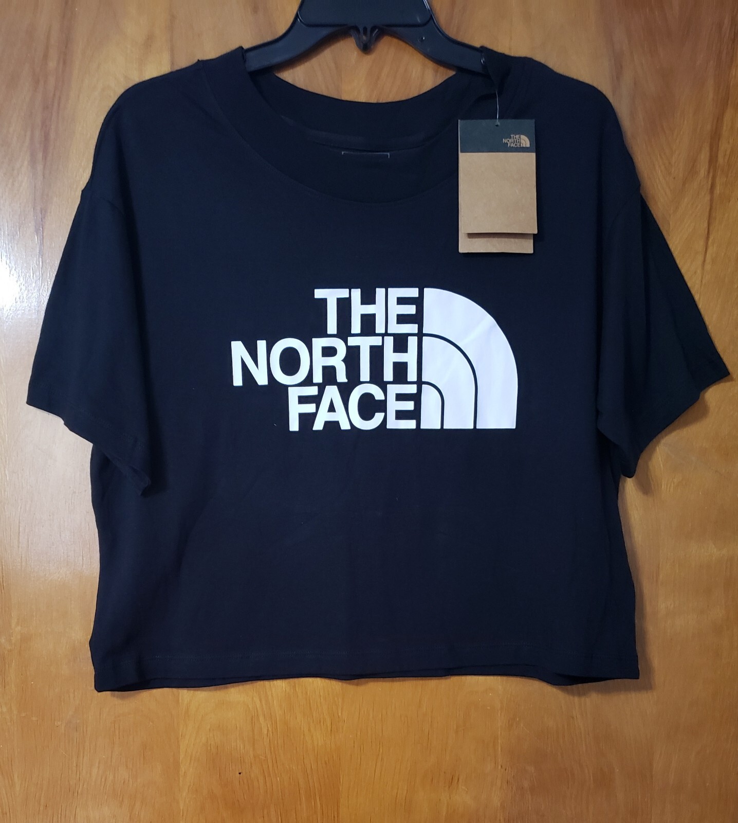 The North Face 1/2 dome Cropped over sized tee shirt, Black/white Size XLarge