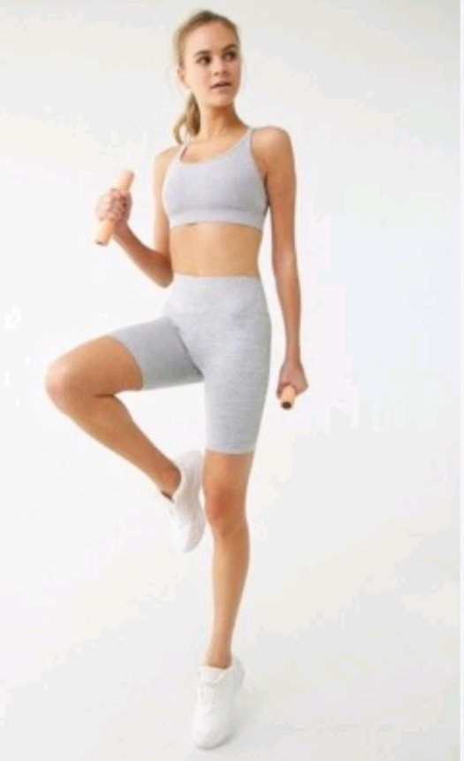 Forever 21 Active 2 Piece – Womens Large – Excellent Condition