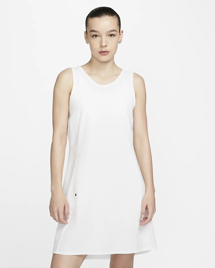 Nike Dri-FIT Ace Women’s Golf Dress Sz Small White Outdoors