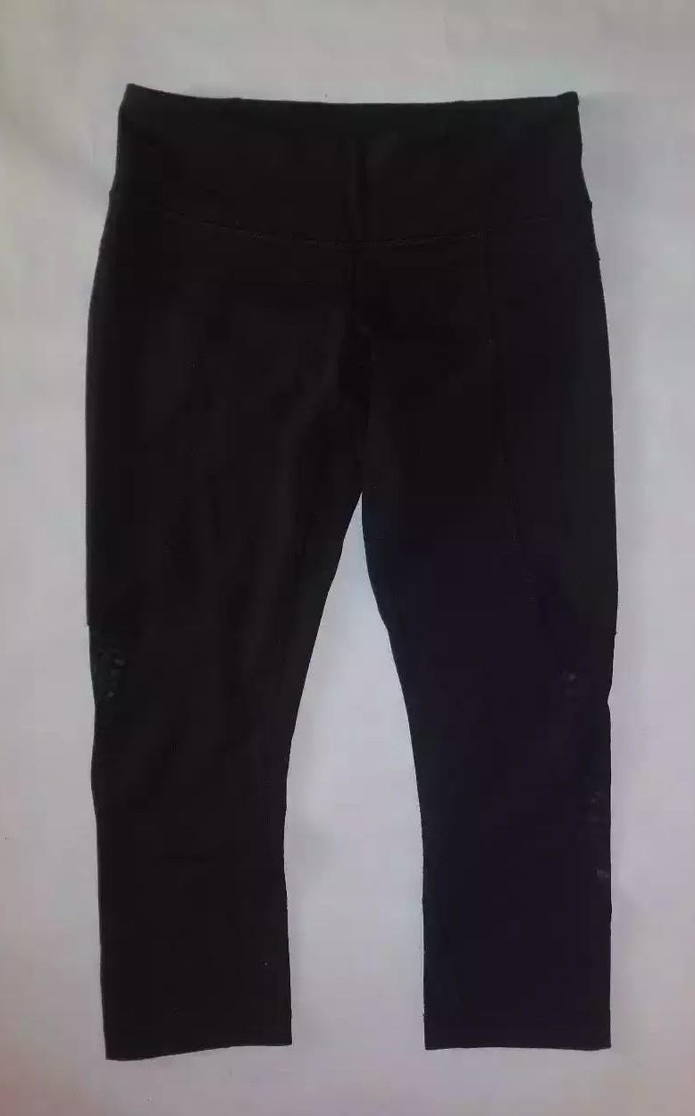 LULULEMON WUNDER UNDER CROP PANTS LASER CUT MESH YOGA PILATES SPIN WORKOUT sz 6