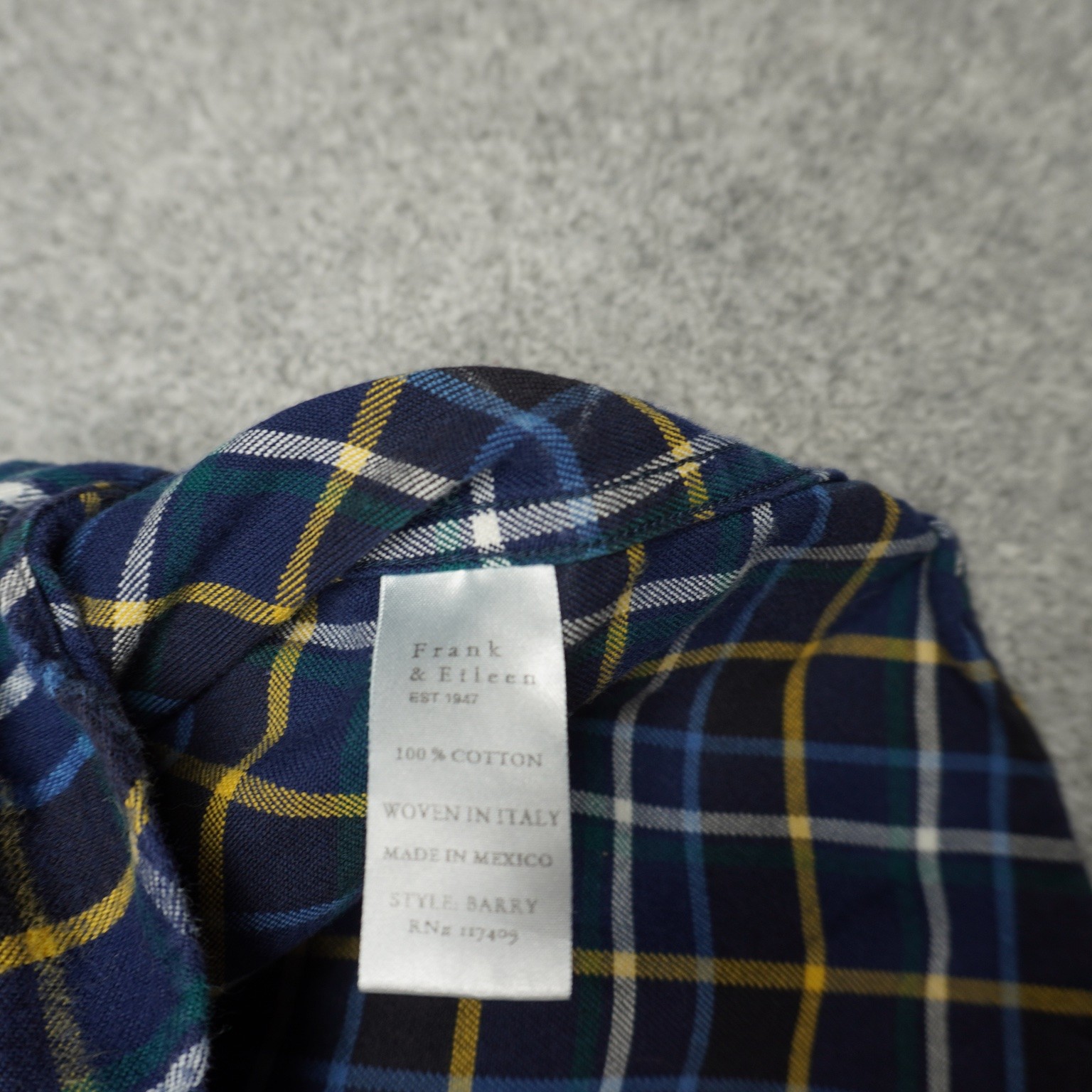 Frank & Eileen Women’s Flannel Button Up Shirt Plaid M 100% Cotton Barry